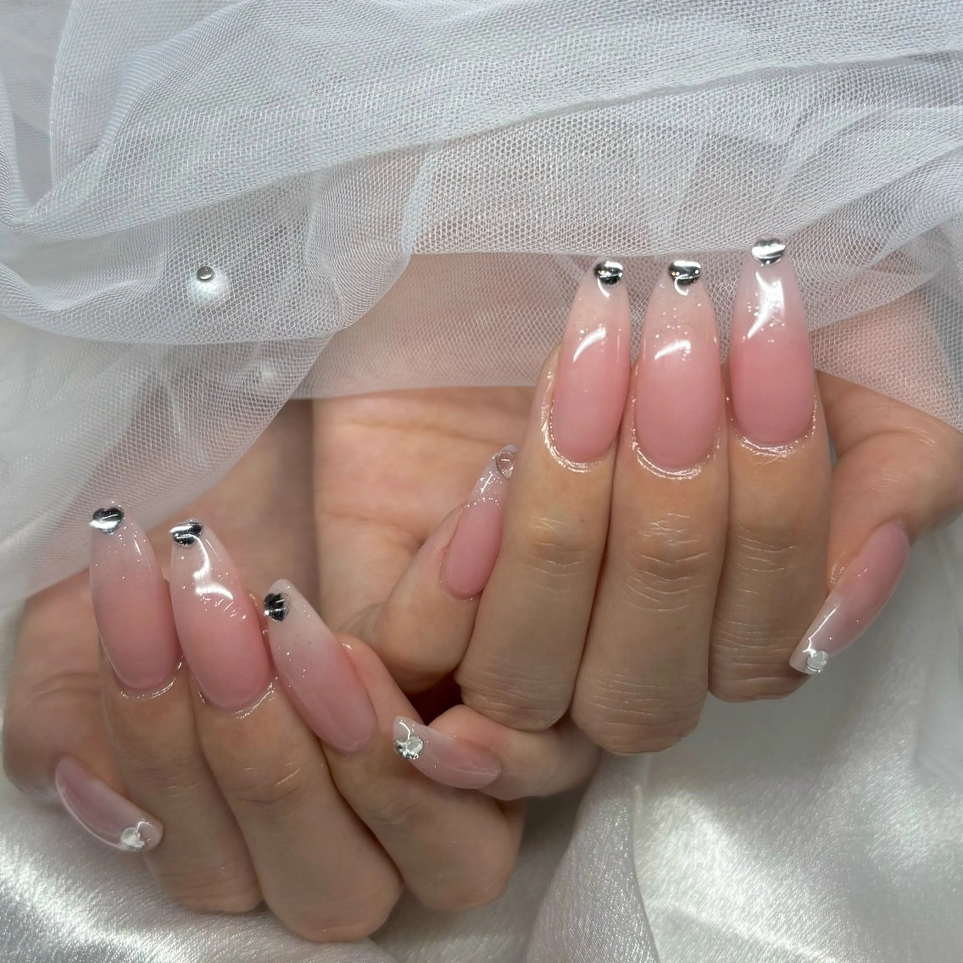 ネイル ハンドネイル ハンドケア attra 菅野のネイルデザイン