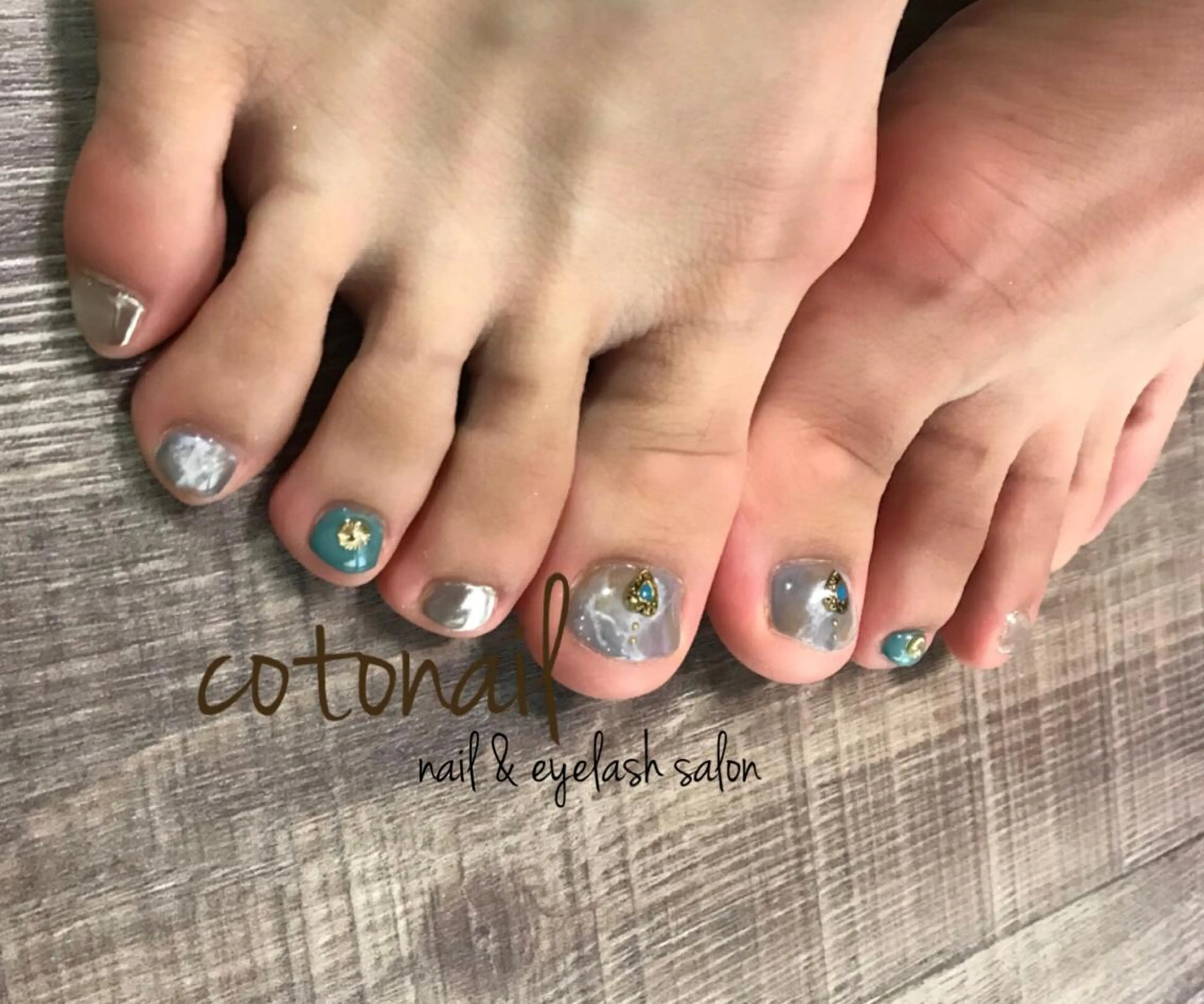 ショート ネイル アートネイル フットネイル ツメトマツゲ .のネイルデザイン