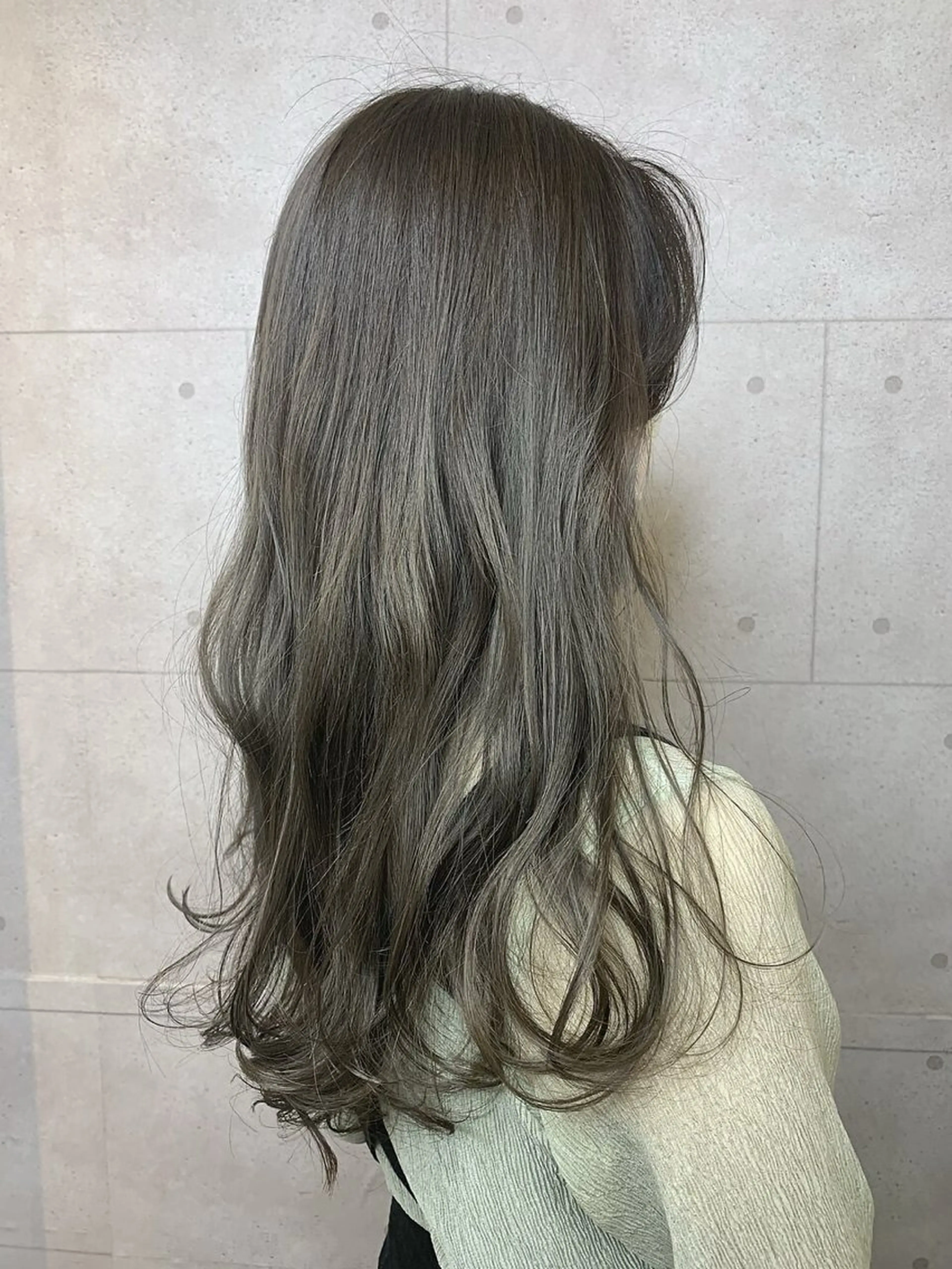 ロング カラー ヘアカラー トリートメント 太田 茉旺のヘアスタイル