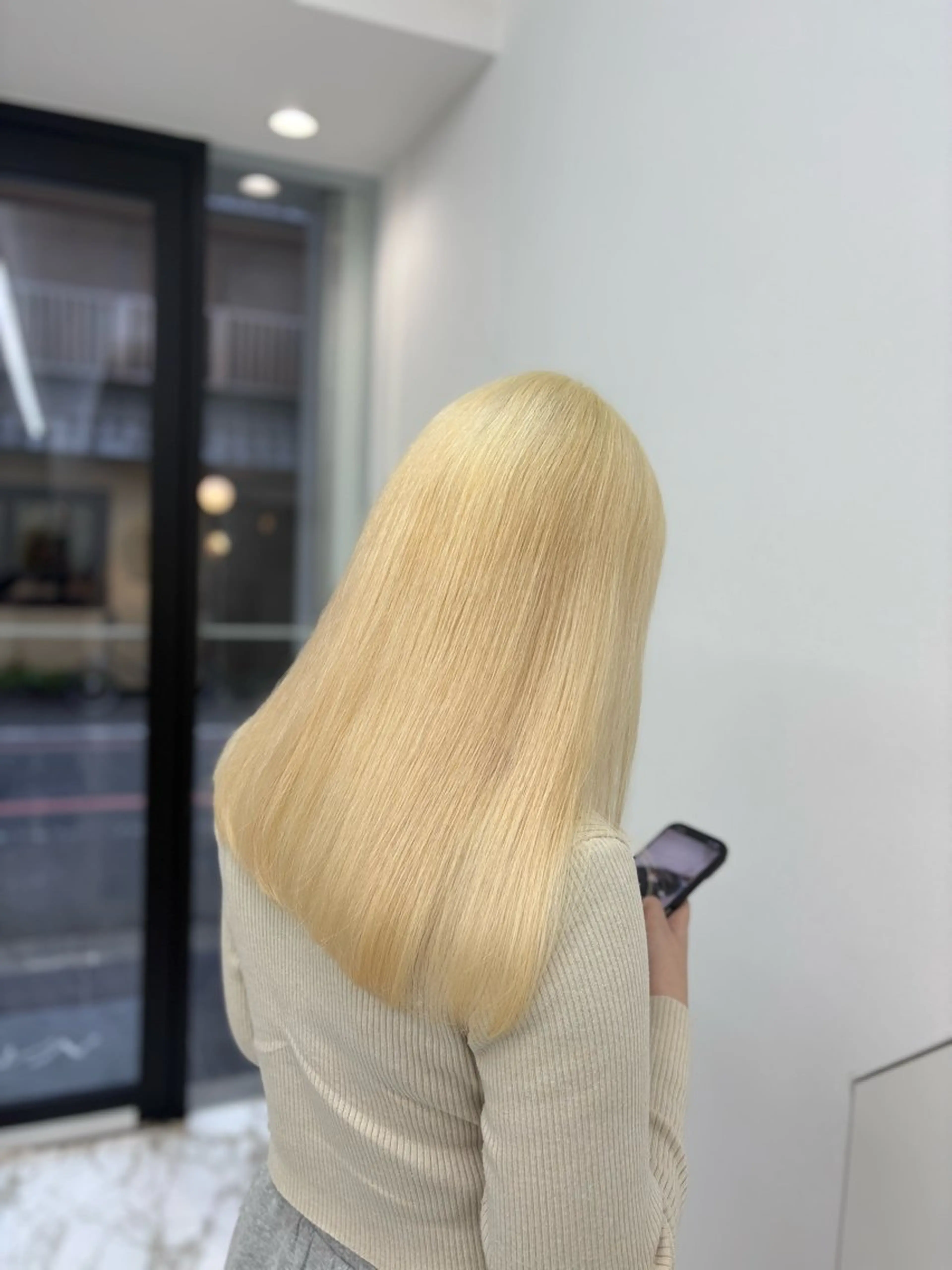 ロング ヘアカラー Haruna/河原町 ハイトーン🤍のヘアスタイル