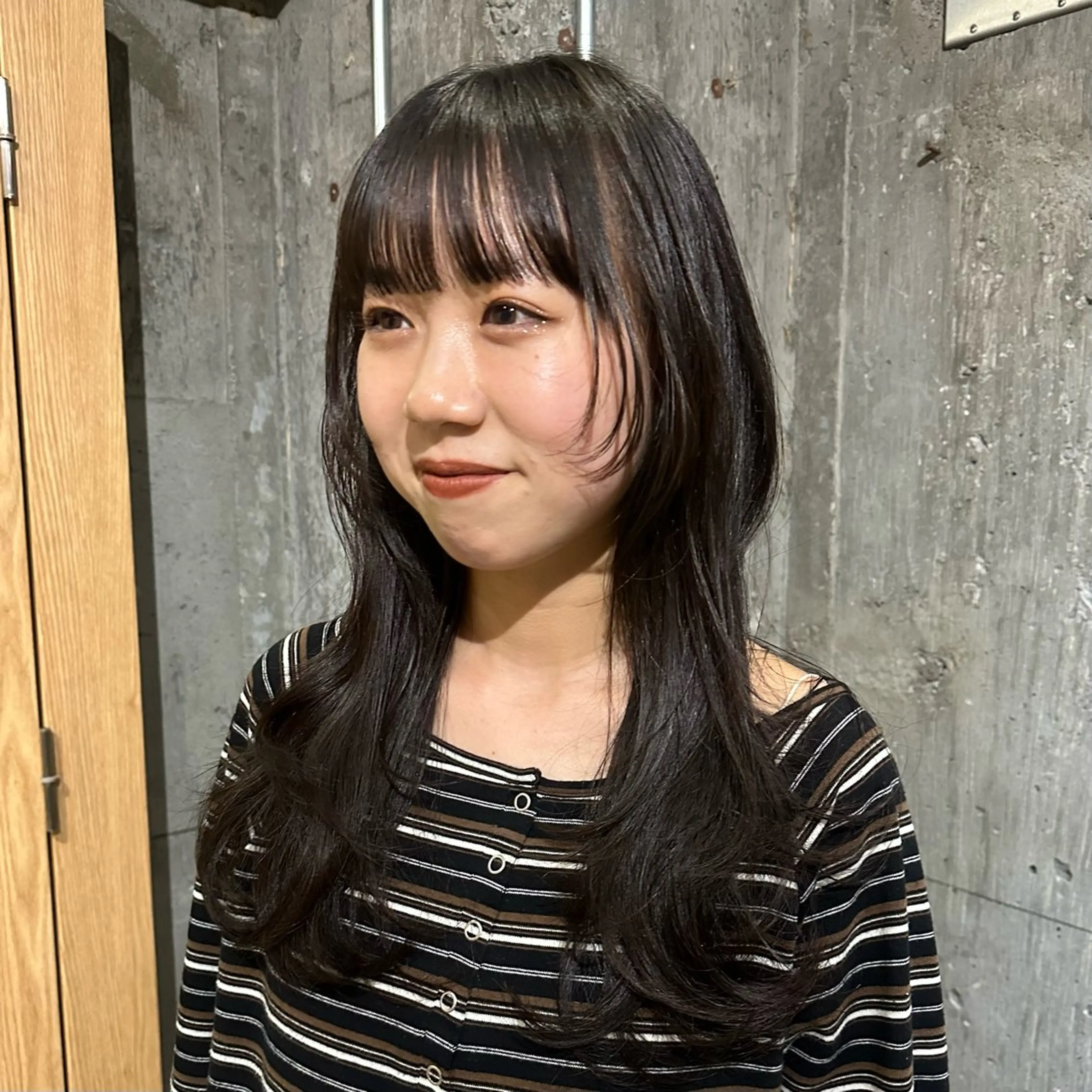 ロング 顔周りカット レイヤーカット レイヤーカット‎🤍 /ともえ🤎🧸のヘアスタイル