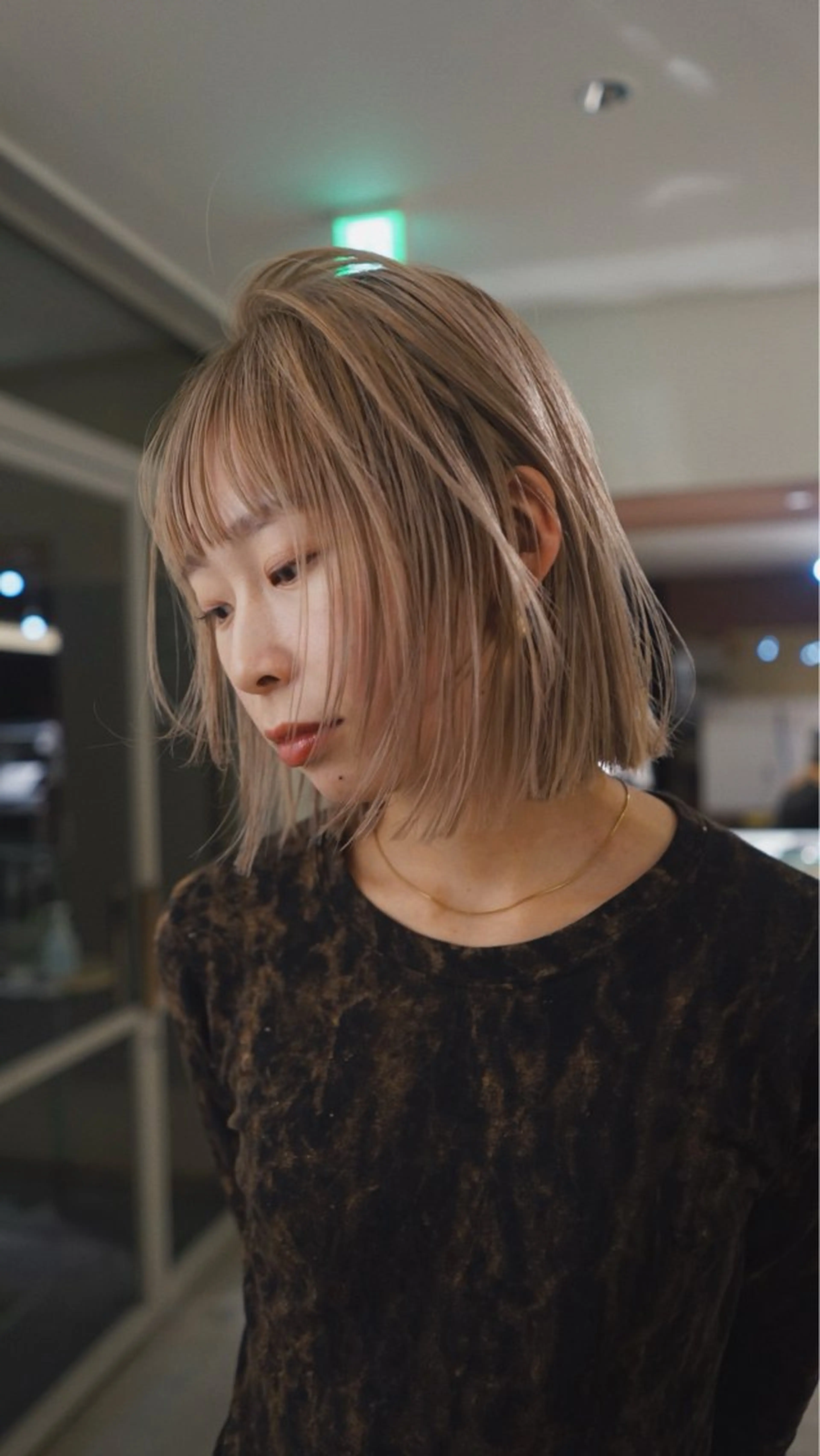 ミディアム ボブ ヘアカラー トリートメント _ yumeのヘアスタイル