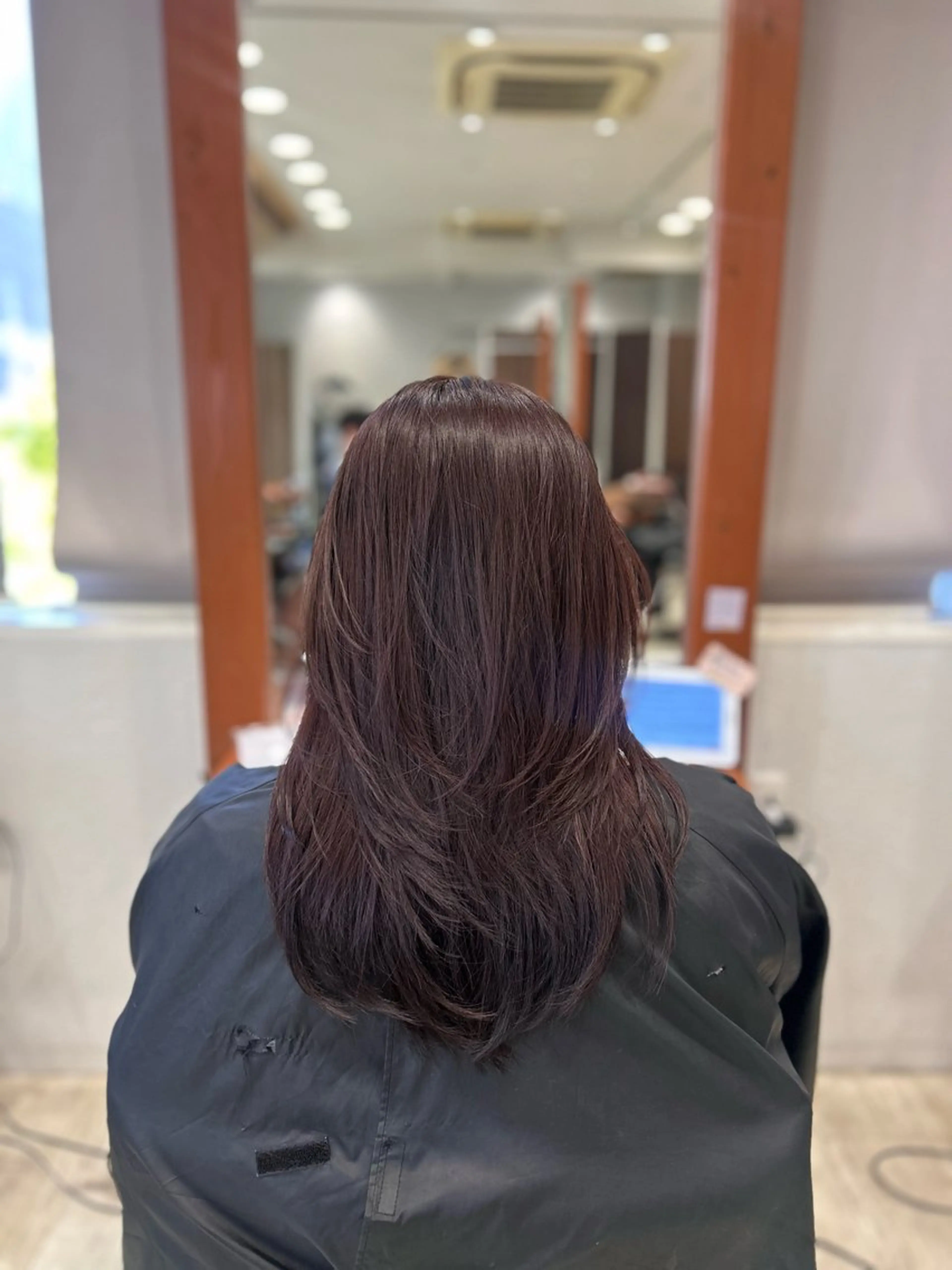 セミロング ピンクブラウン ウルフカット カット ヘアカラー CIEL 難波店所属・🎀透明感/レイヤ ー/Kotona🎀のヘアスタイル