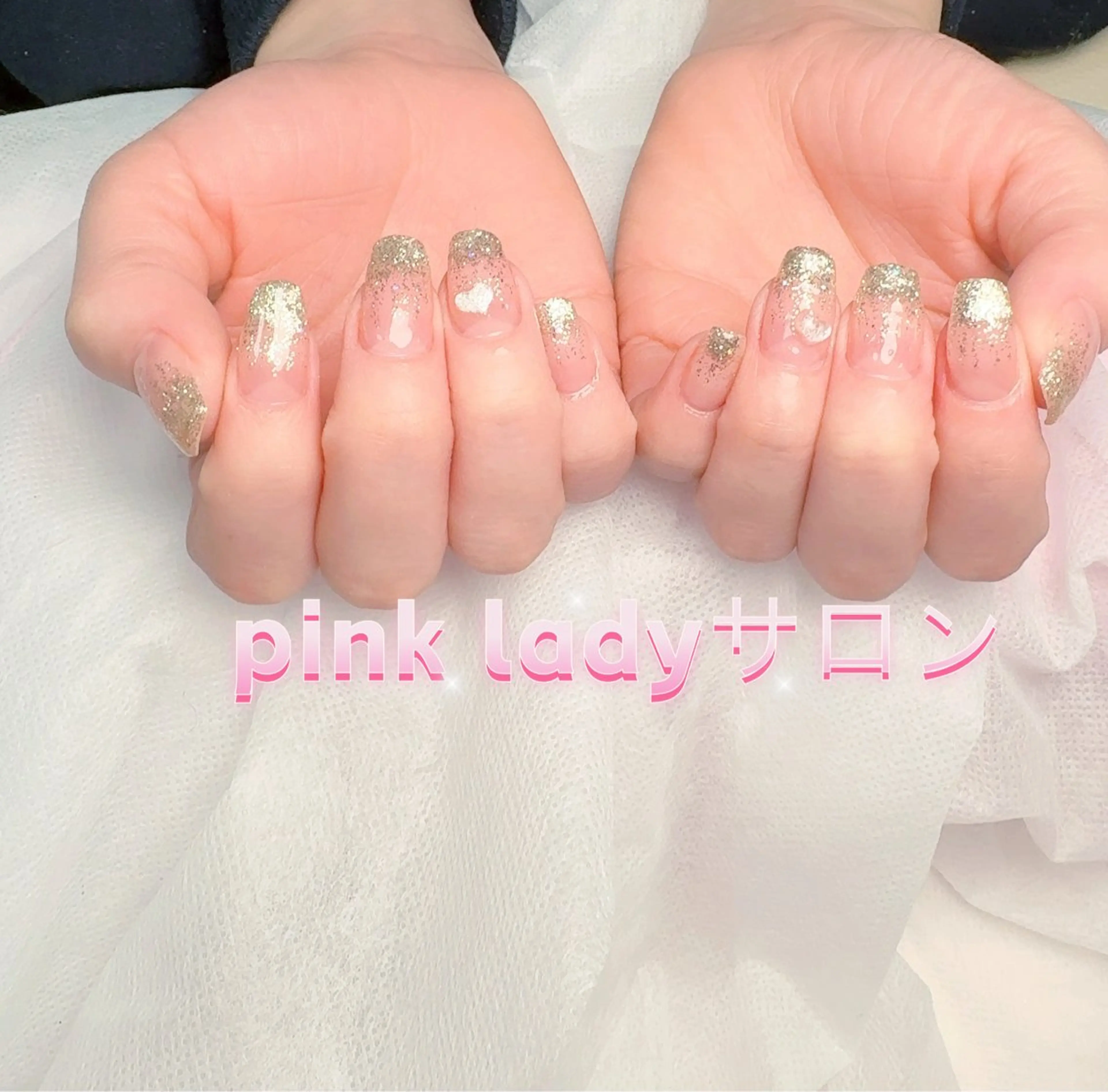 ネイル pink ladyサロン所属・べ にのネイルデザイン