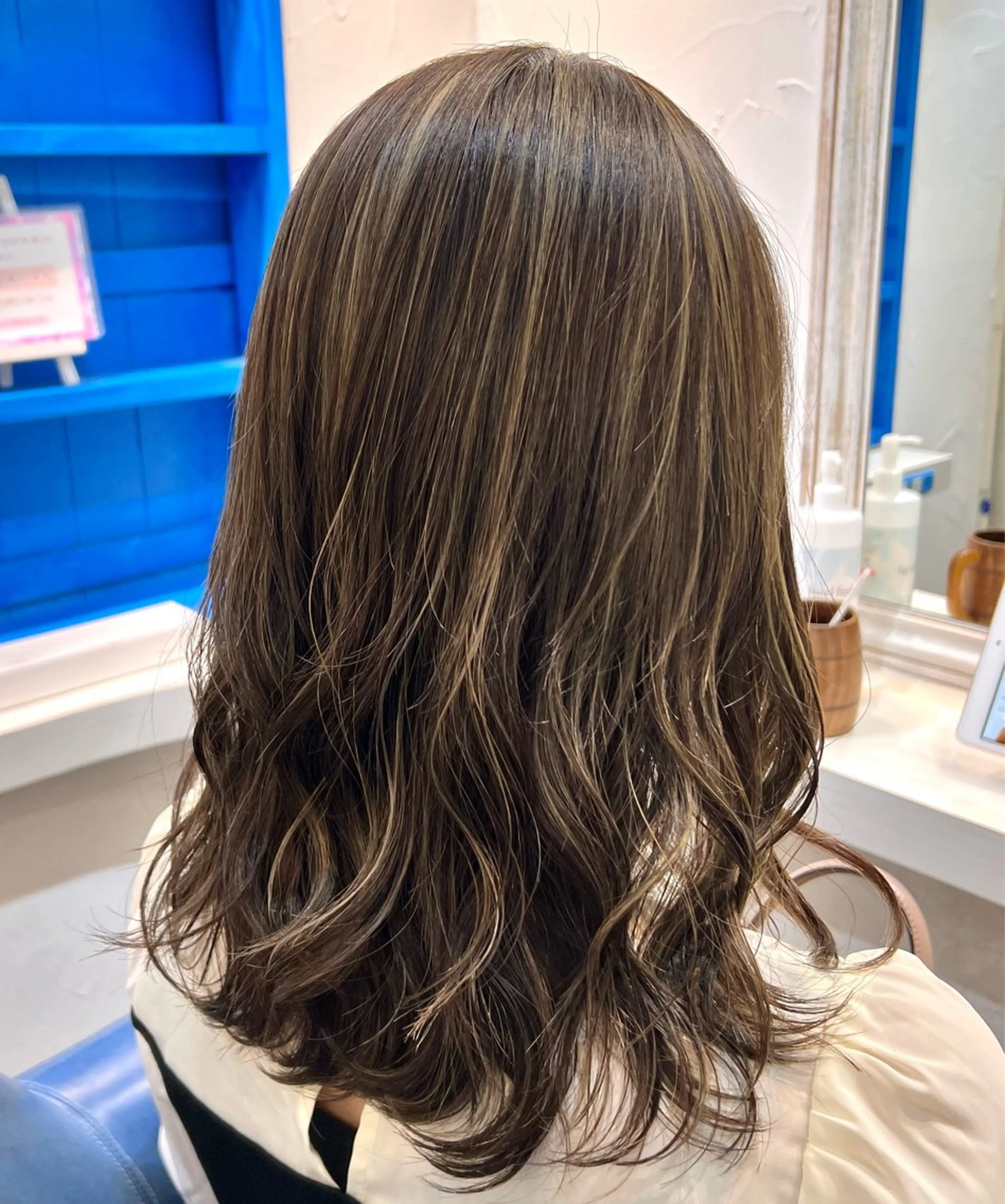 セミロング カラー ヘアカラー uros.所属・メンズパーマ/ エクステ🌞セナのヘアスタイル