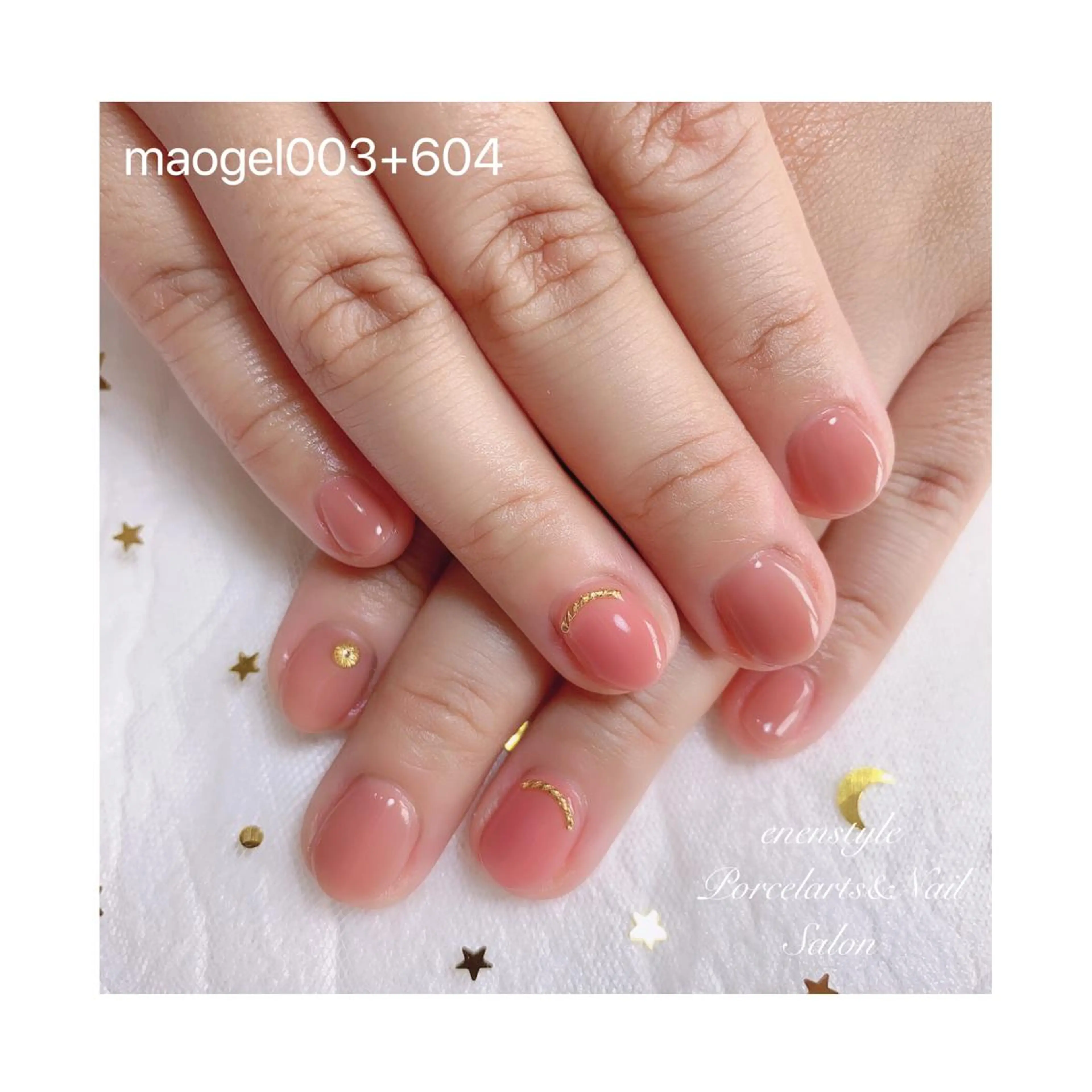 ショート ネイル 👑enen style👑のネイルデザイン