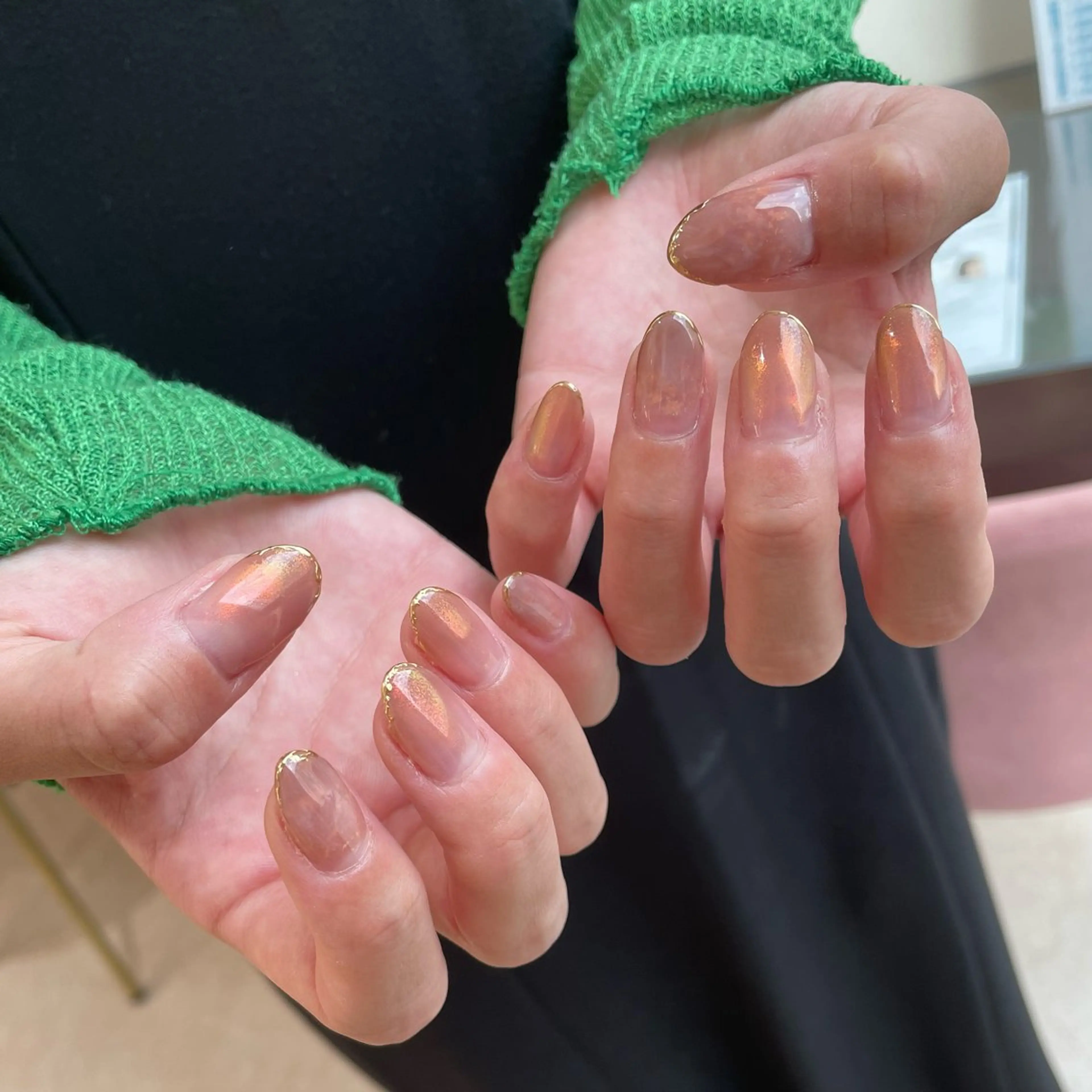 ネイル ミラーネイル ニュアンスネイル vico栄 Azusa🍓のネイルデザイン