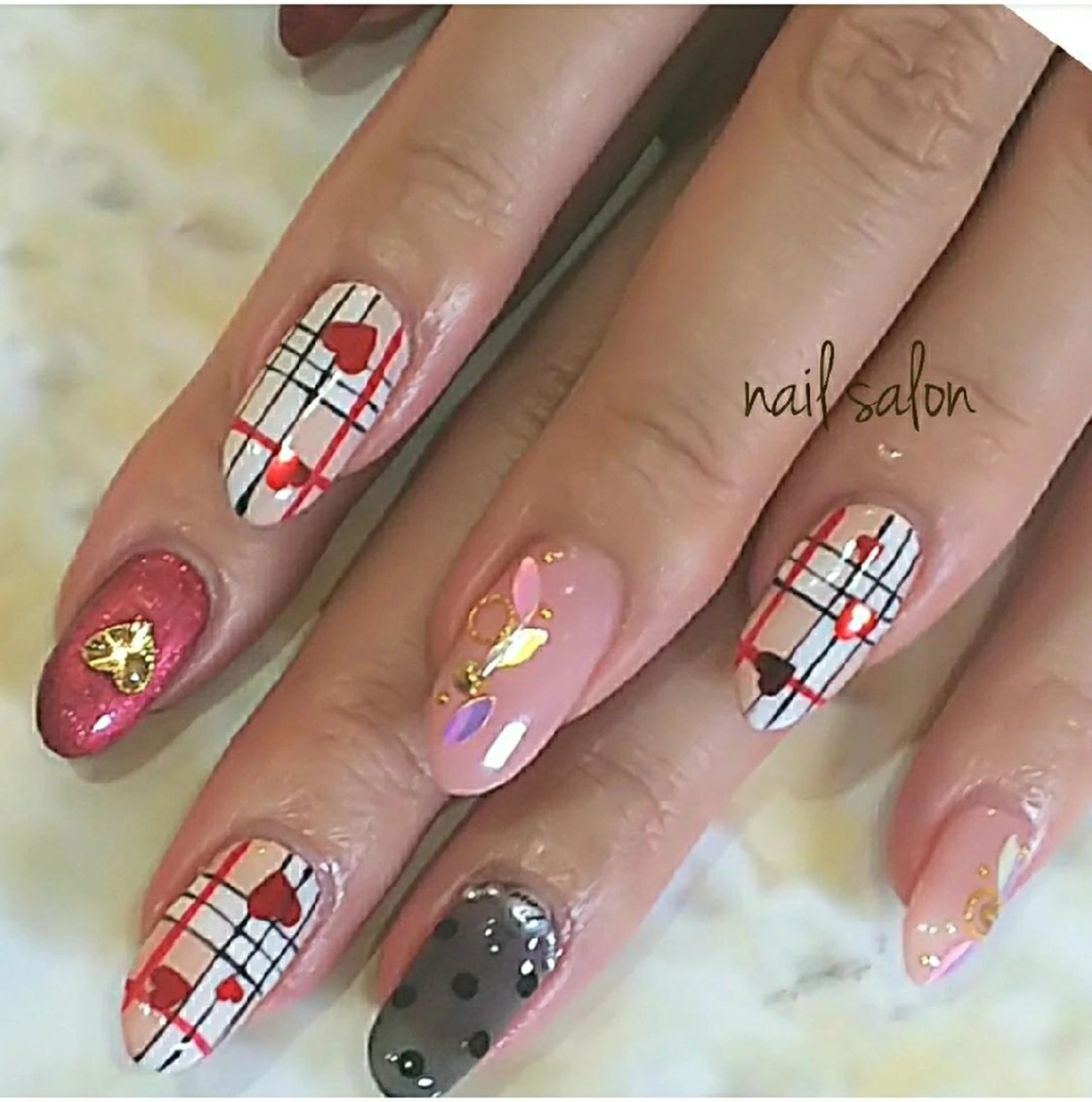 ネイル ハンドネイル Nail salon Dioのネイルデザイン