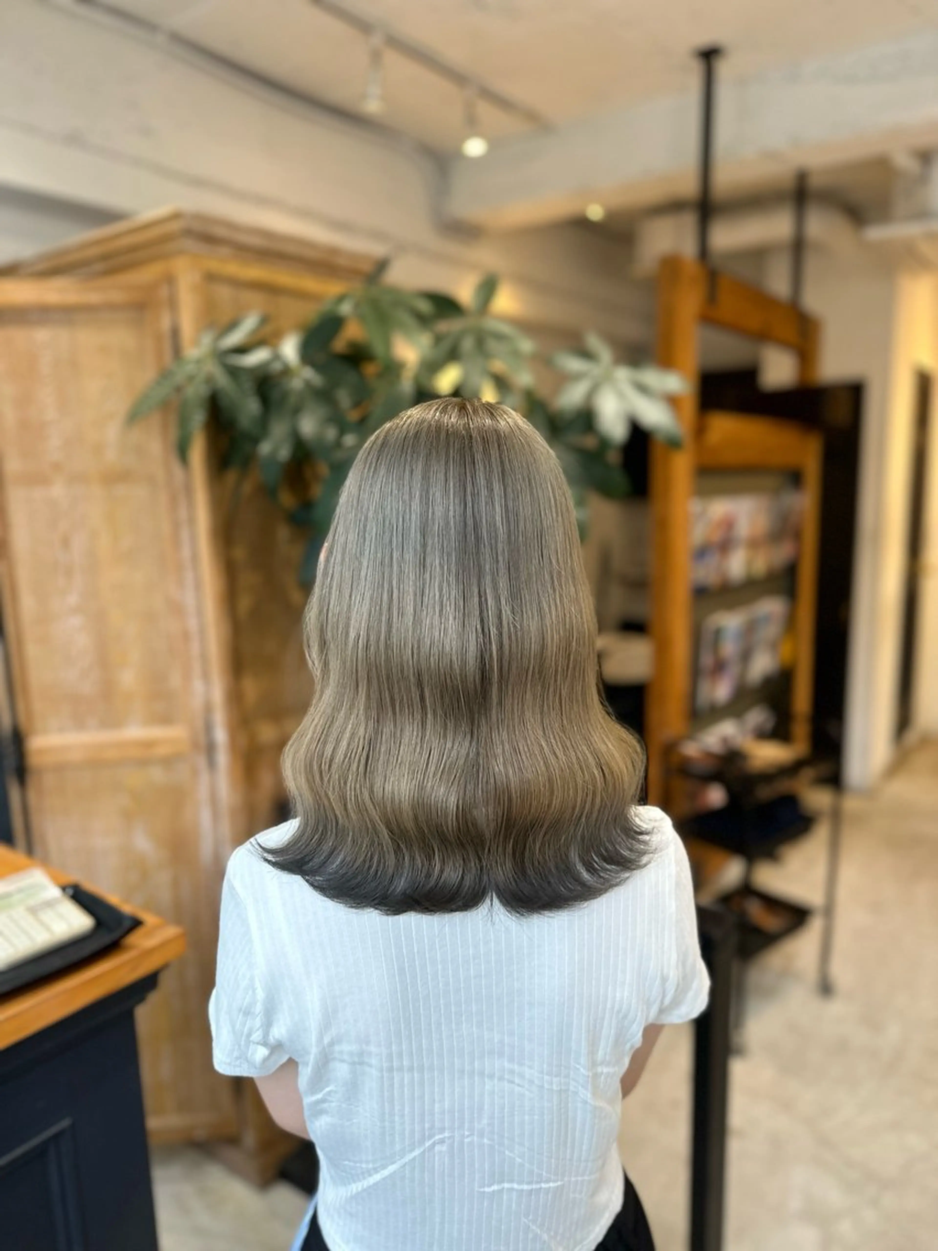 ミディアム ヘアカラー 秋葉原　柏木絢汰 ✨当日予約okのヘアスタイル
