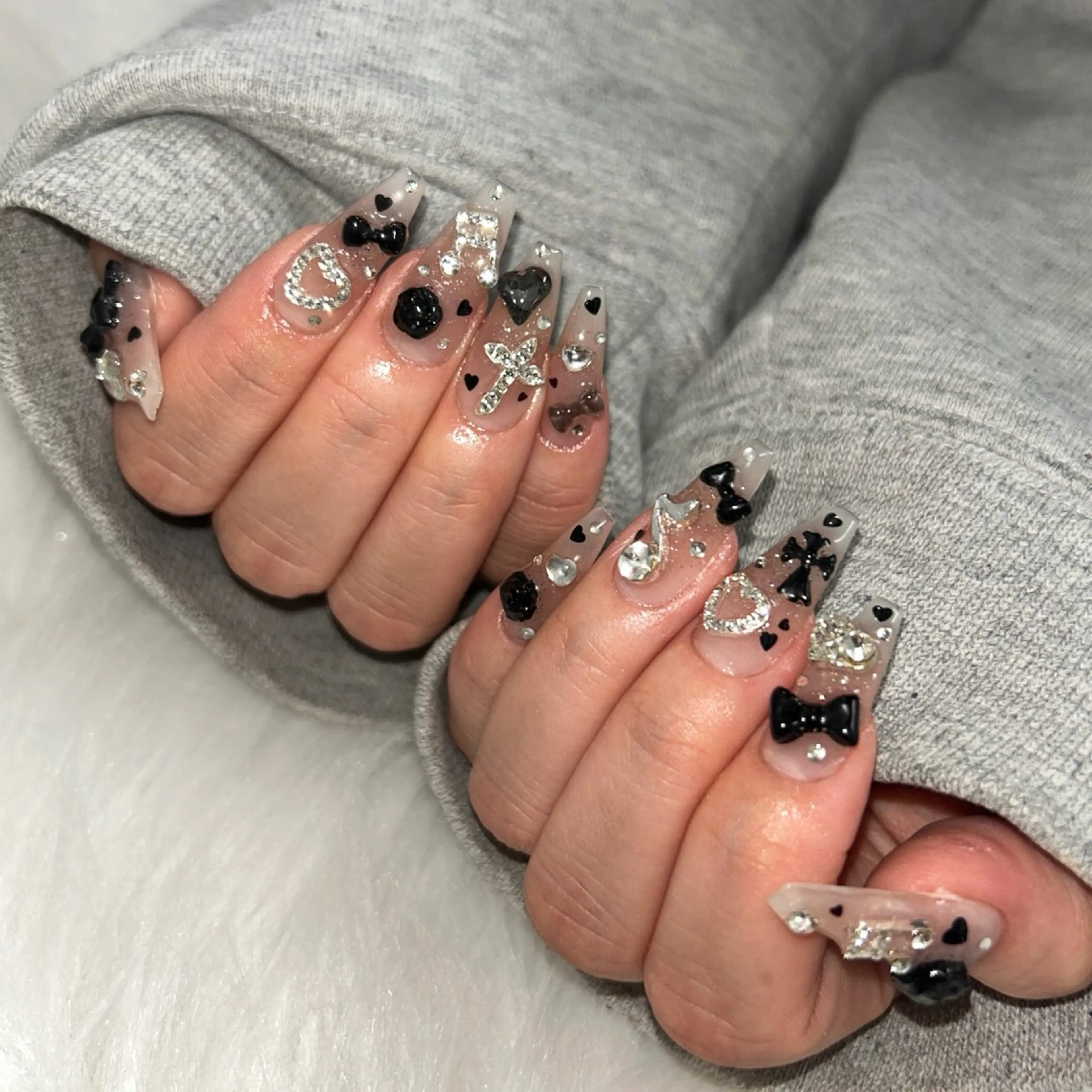 ネイル MODA MANAMIᵕ̈のネイルデザイン