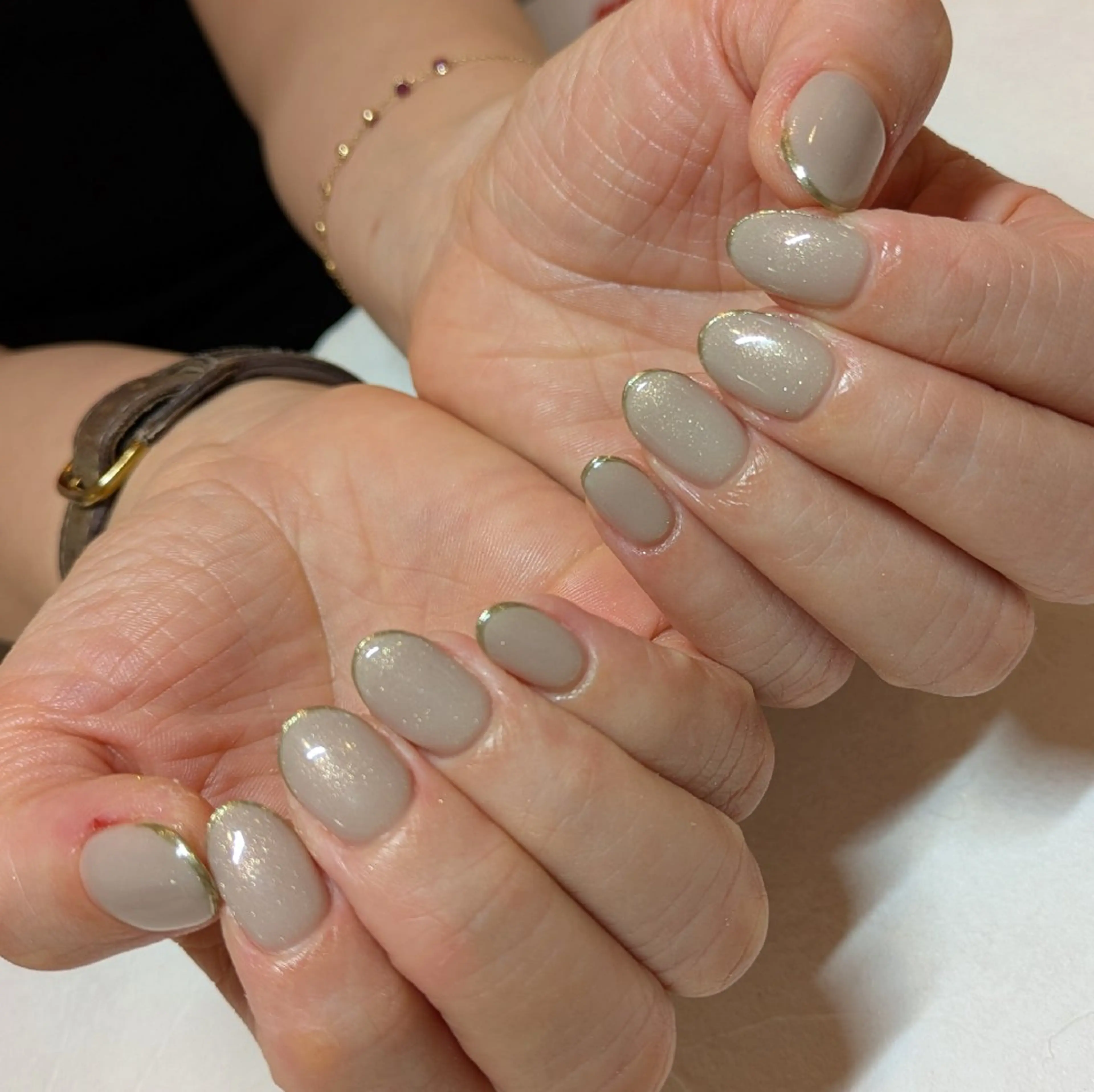 ネイル フレンチネイル ミラーネイル ジェヌインネイル 河内のネイルデザイン