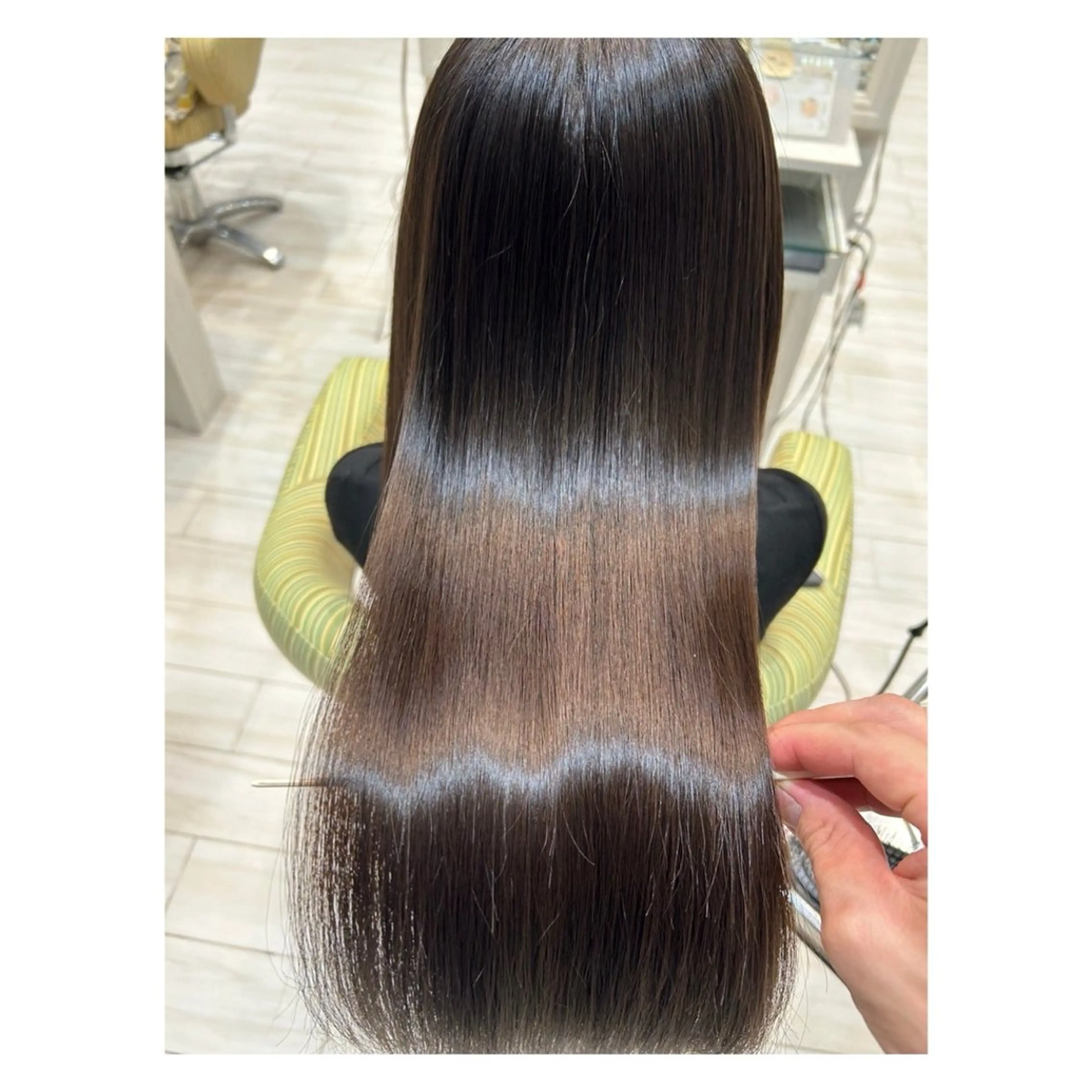 🦢縮毛矯正＋2stepトリートメント＋炭酸シャンプー🦢の写真