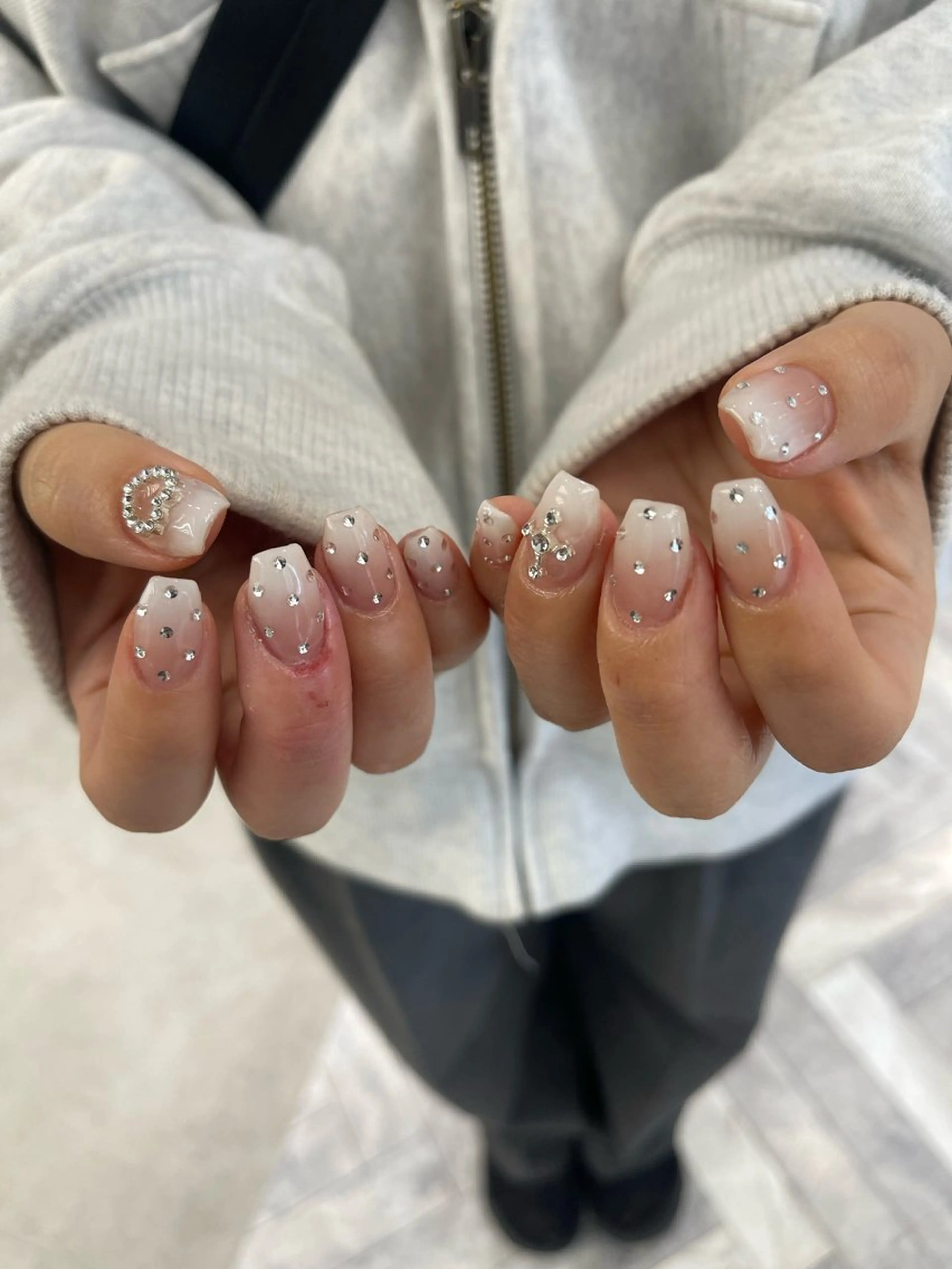ネイル ハンドネイル ユナ🌙 nailのネイルデザイン