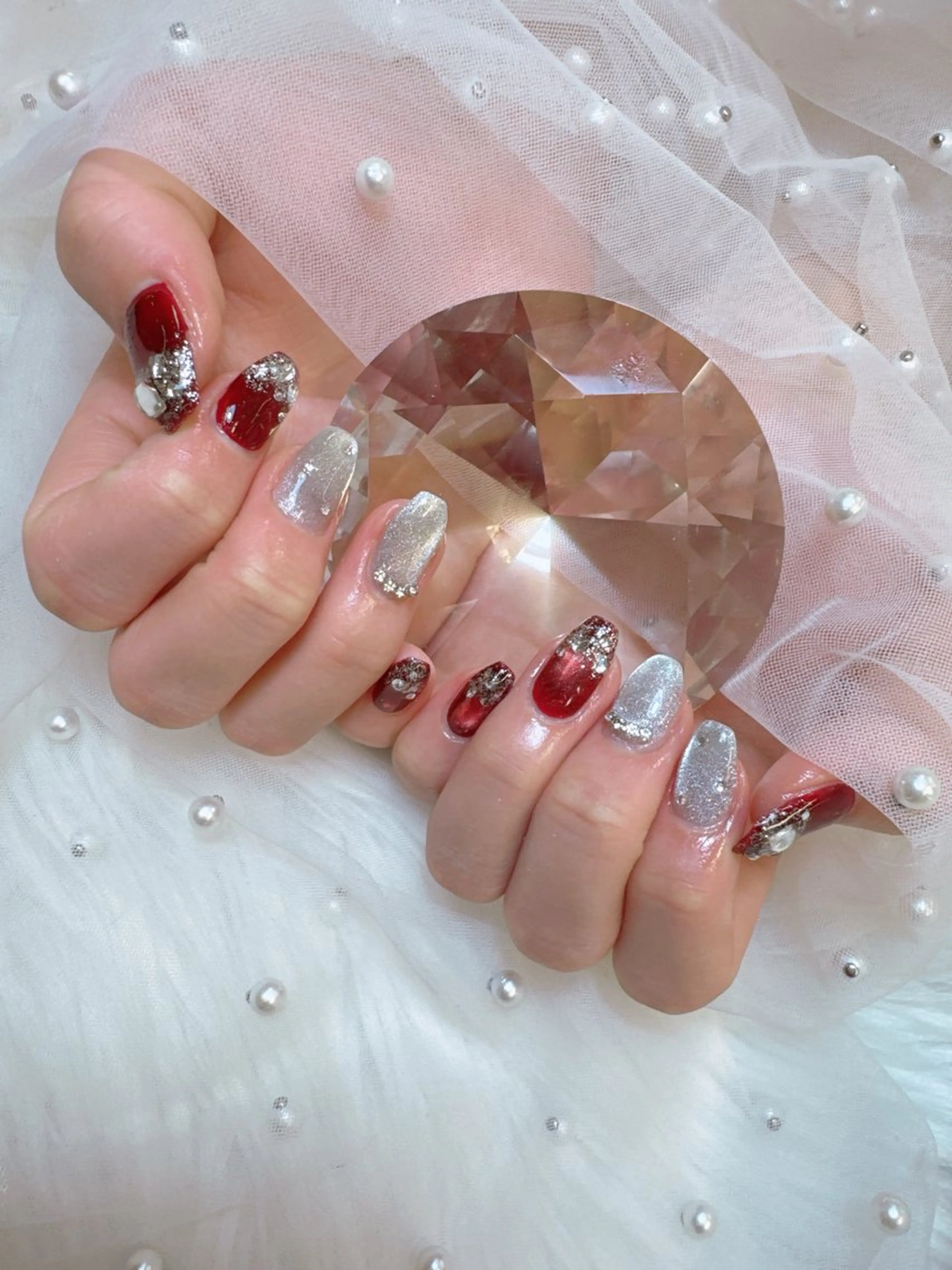 ネイル フレンチネイル キラキラネイル 韓国ネイル 持ち込み 春ネイル ハンドネイル Queeens nailのネイルデザイン