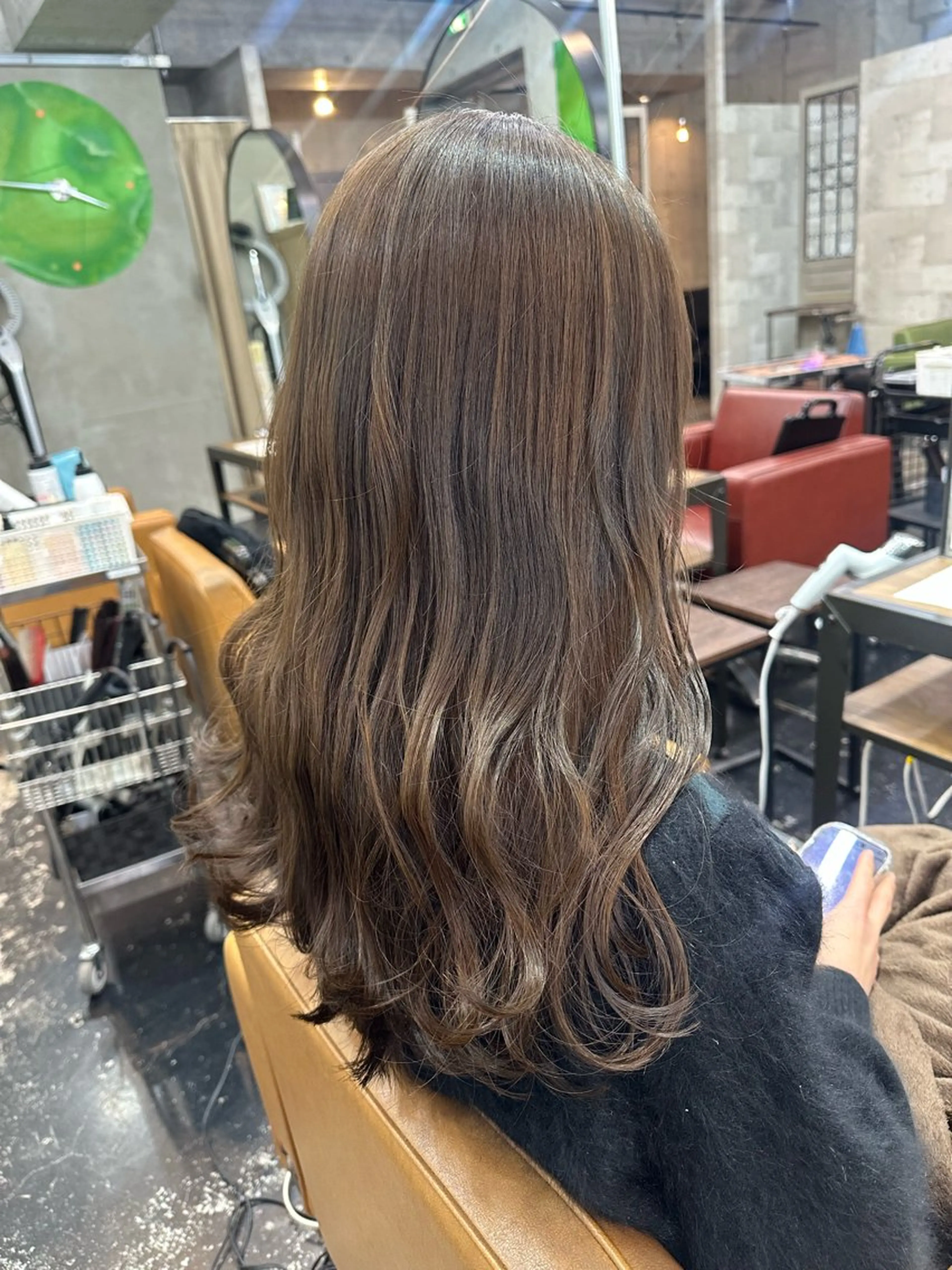 ロング カラー 保井 実奈美のヘアスタイル