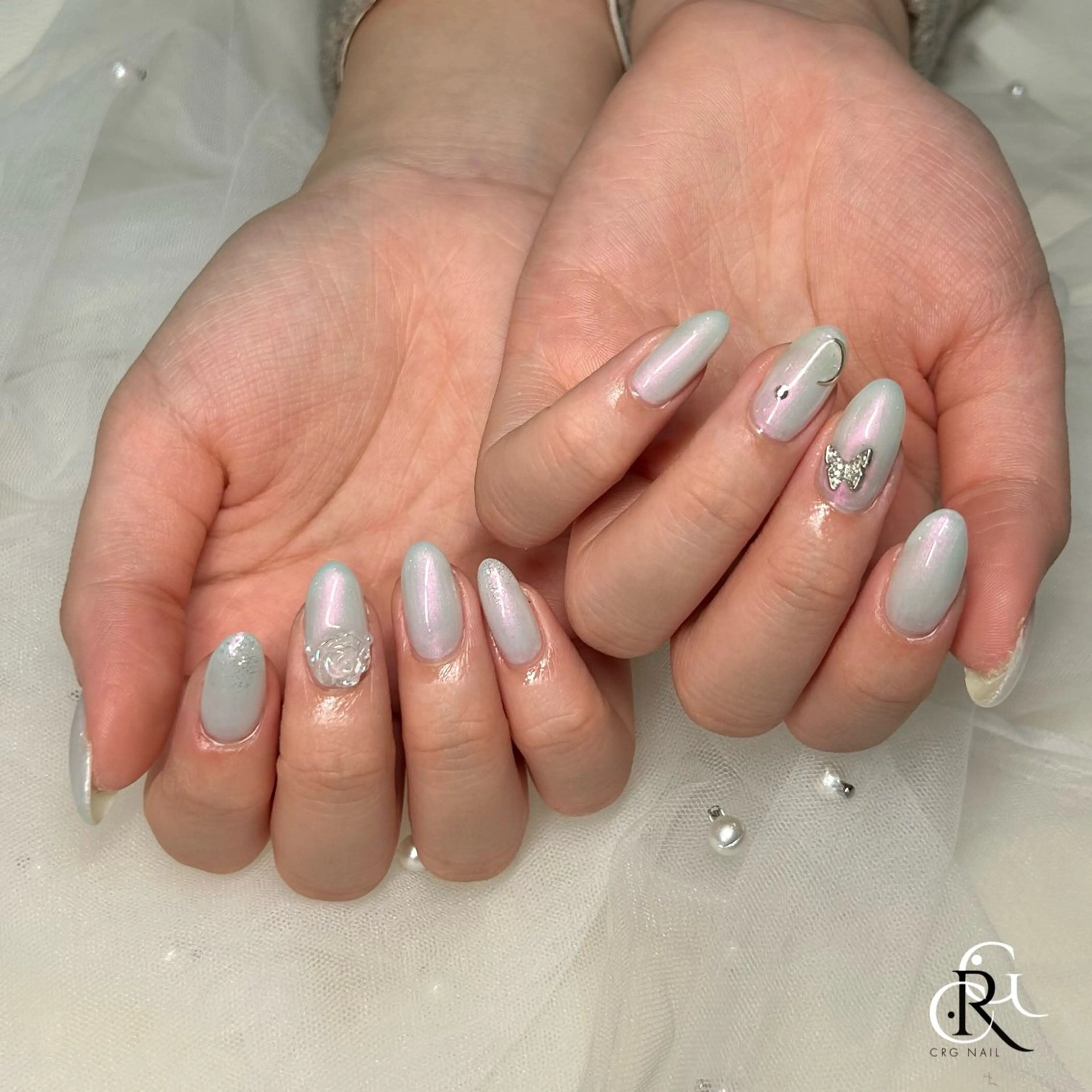 ミディアム ハンドネイル 美フォルムスカルプ✨ RENAのネイルデザイン
