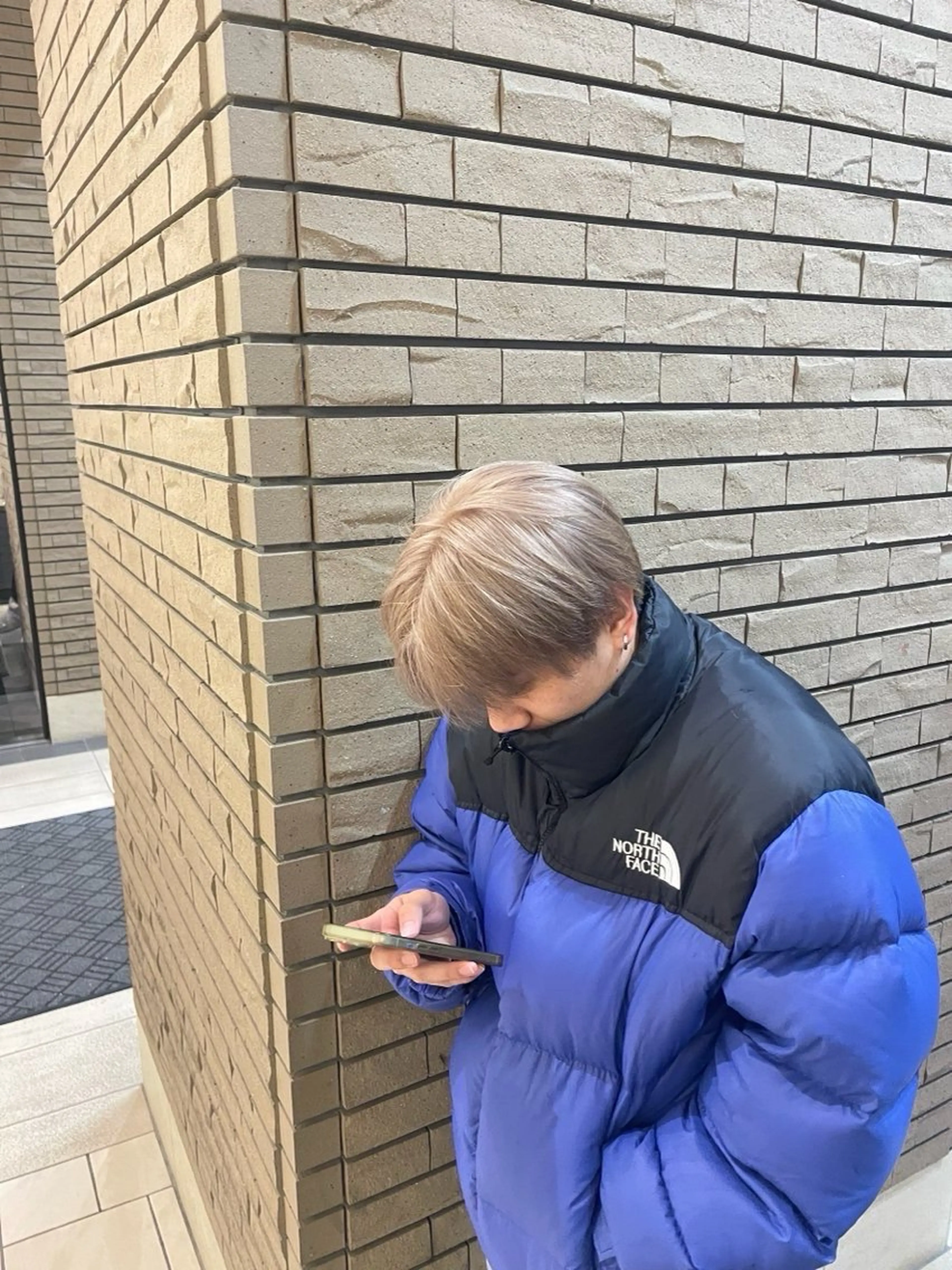 カラー メンズ メンズブリーチ ブリーチ グレージュ カット ヘアカラー メンズ／韓国レイヤー 石田晶人のヘアスタイル