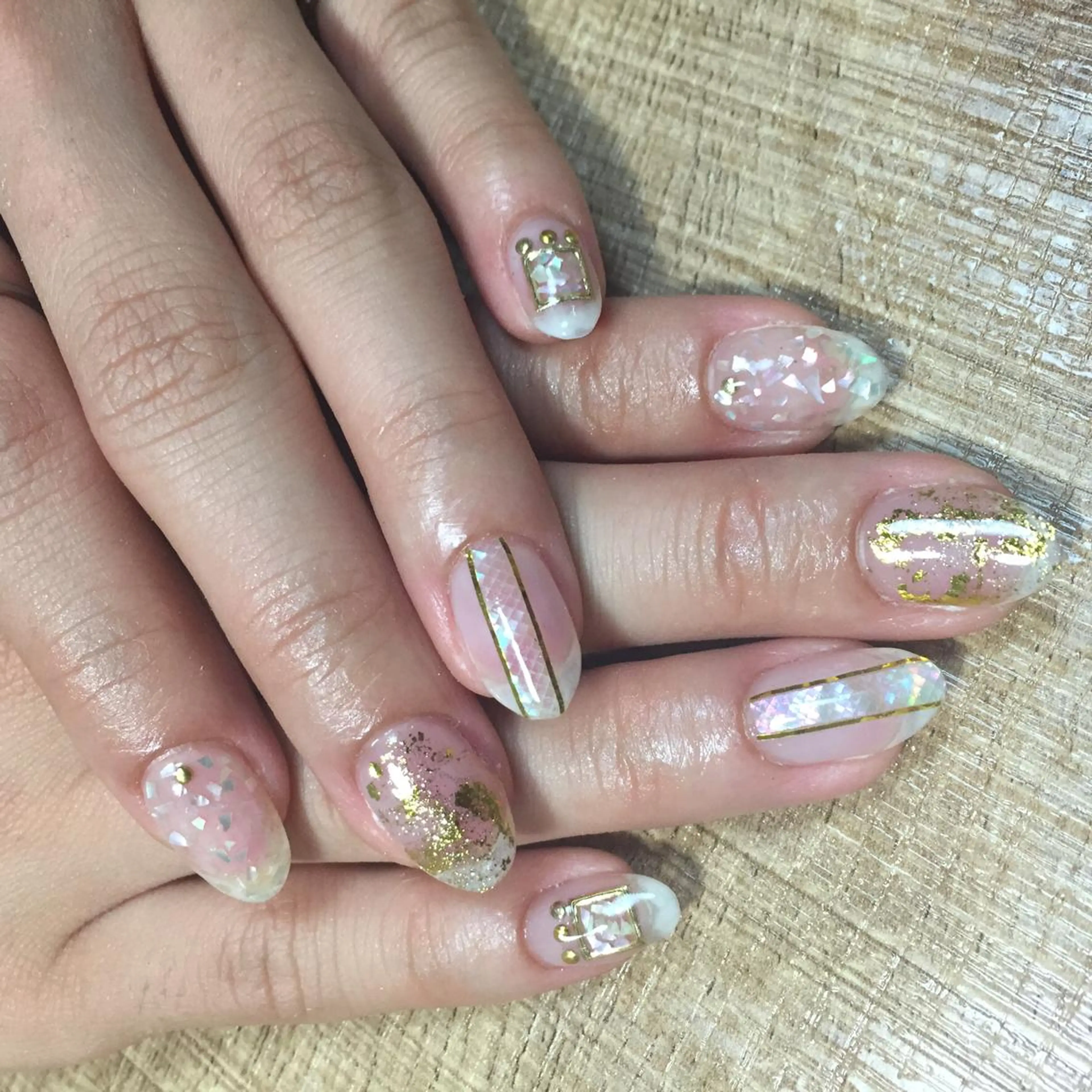 ネイル クリアネイル 安藤 Charlotteのネイルデザイン