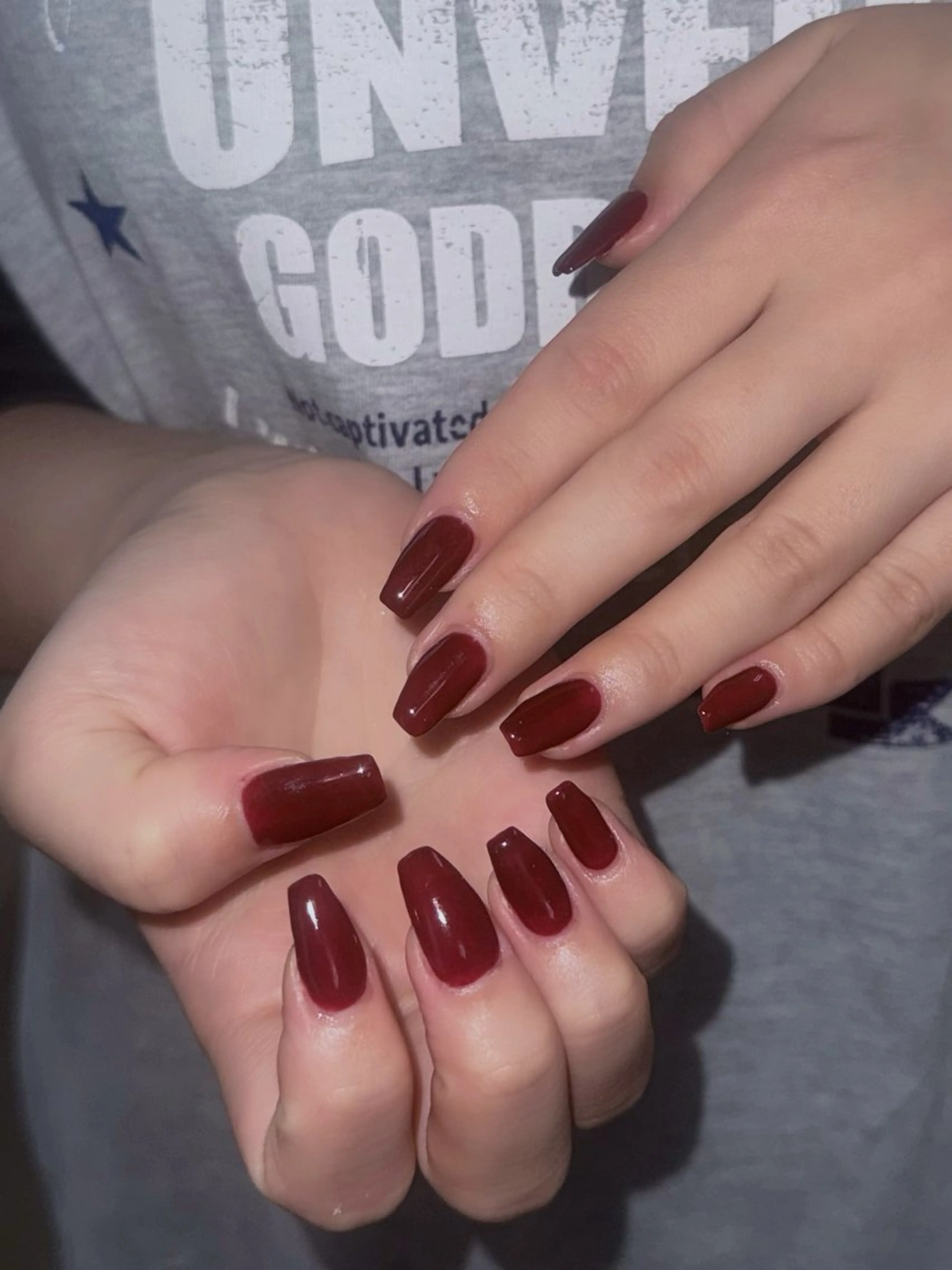 ネイル ワンカラーネイル ハンドネイル 奥岡 花恋のネイルデザイン