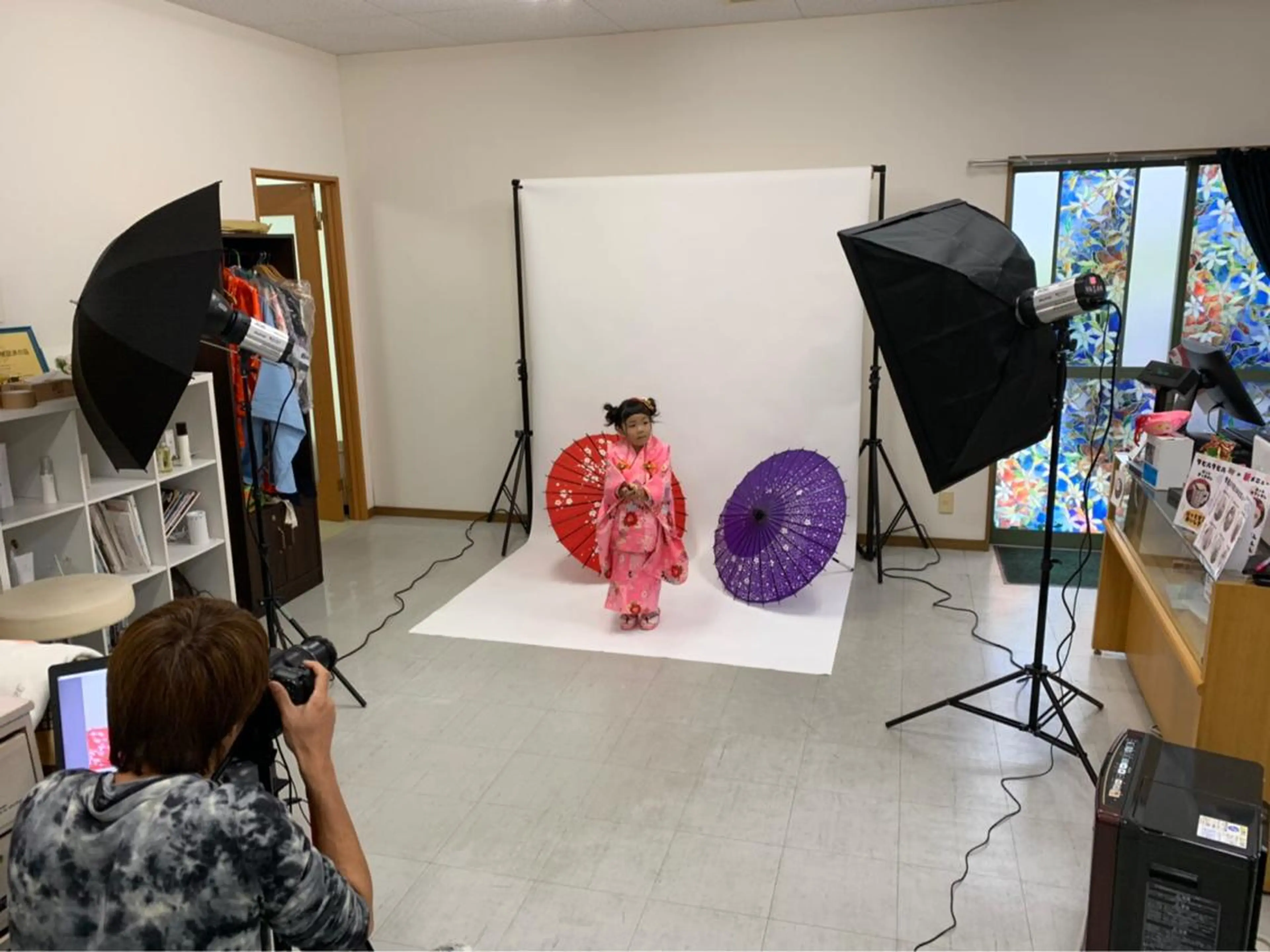 バストアップ写真、全身写真、遺影写真等HPで使う写真の撮影になります。撮った写真のデータもプレゼントさせていただきます。の写真