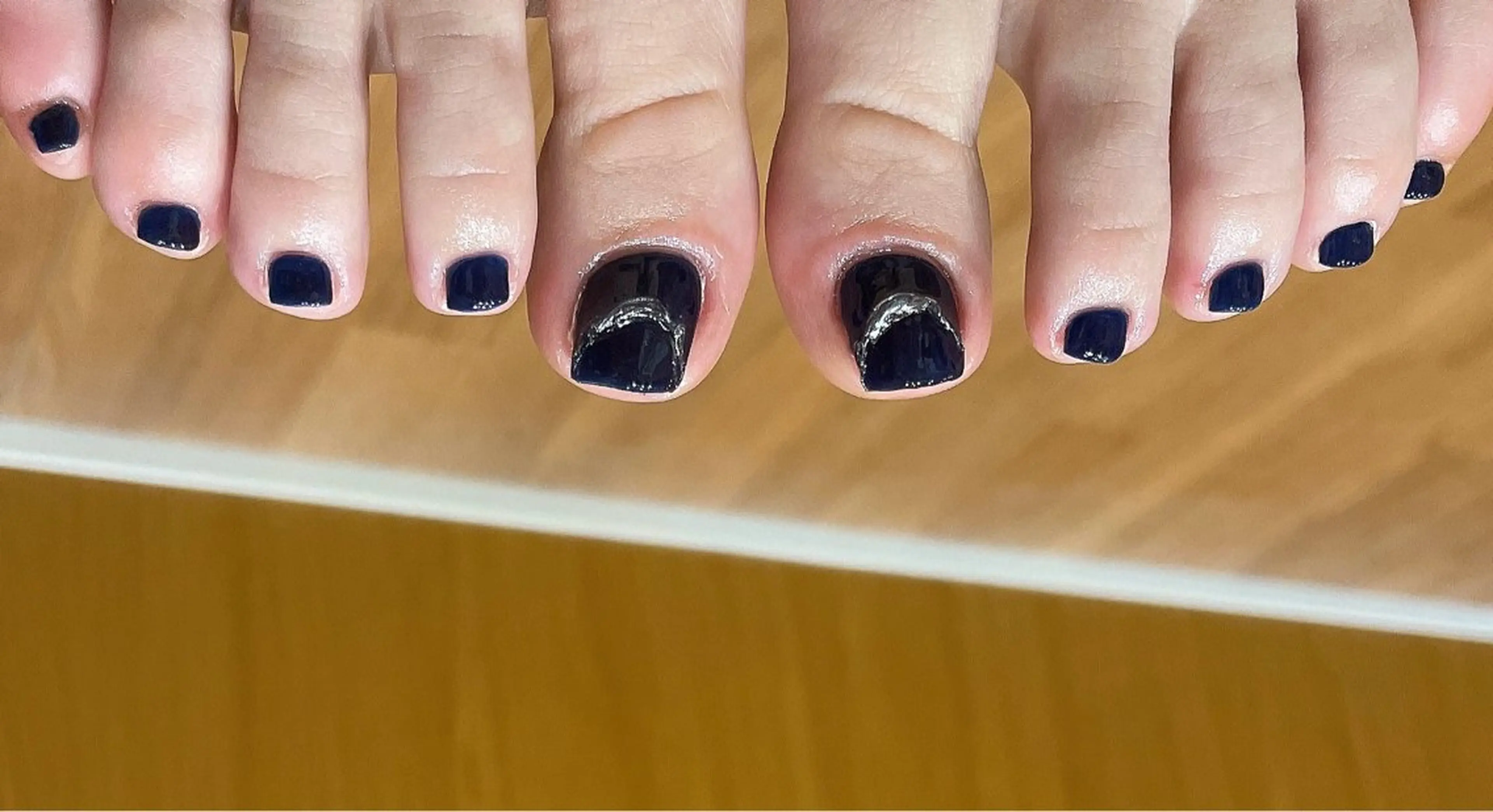 ネイル フットネイル liberté🫧 新小岩のネイルデザイン