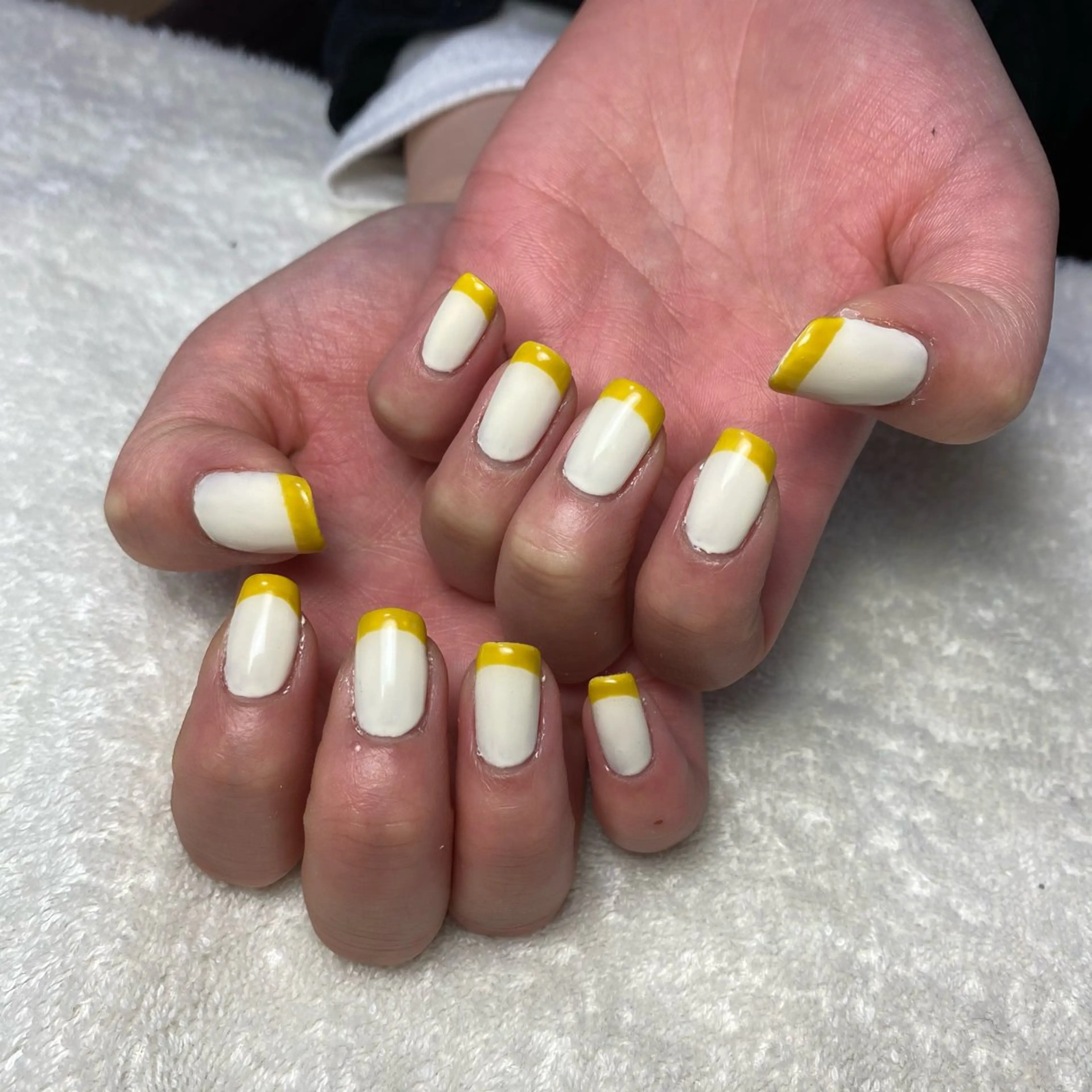 ネイル フレンチネイル 春ネイル ハンドネイル COCO +のエステ・リラクイメージ