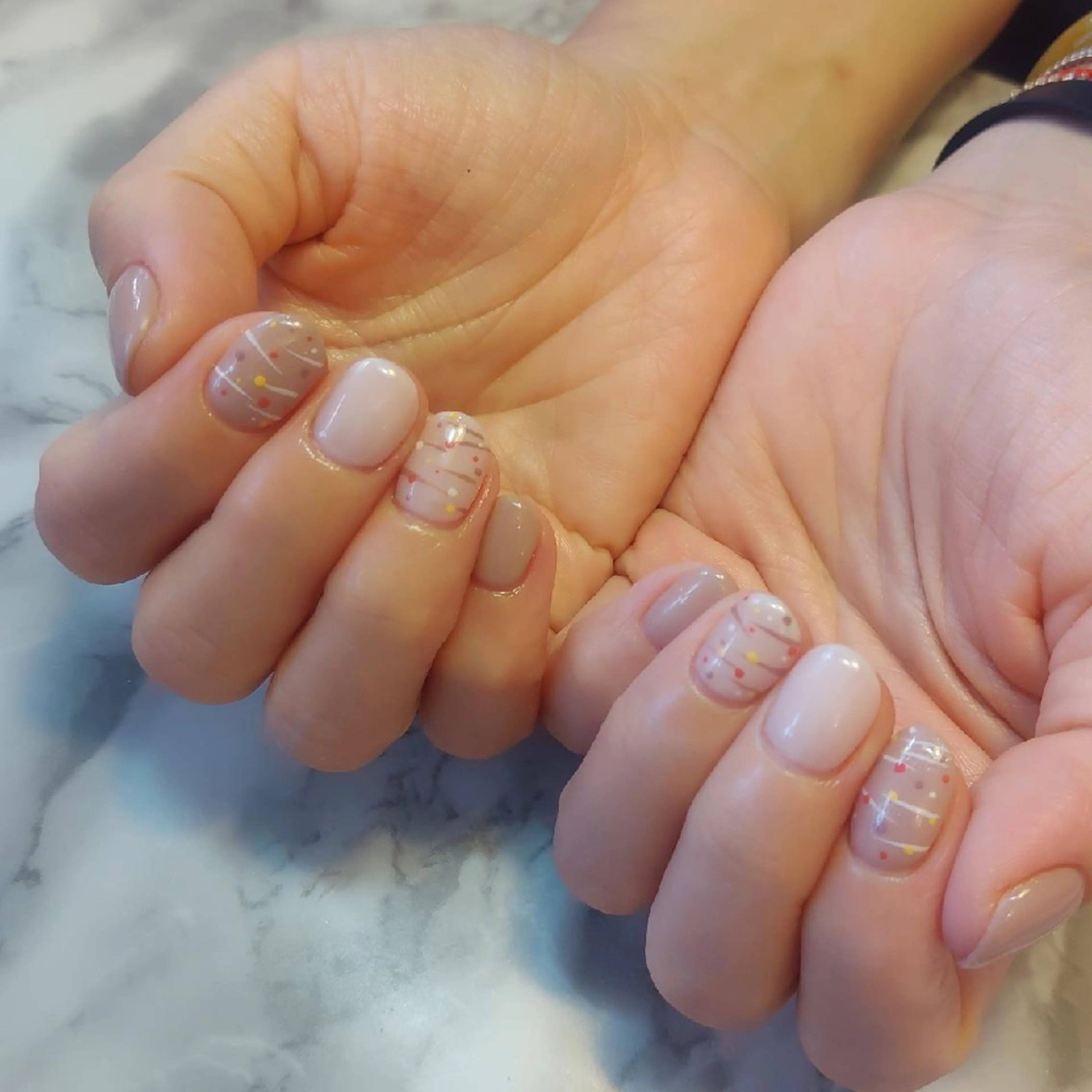 ネイル ヨーヨーネイル ジェヌインネイル 河内のネイルデザイン