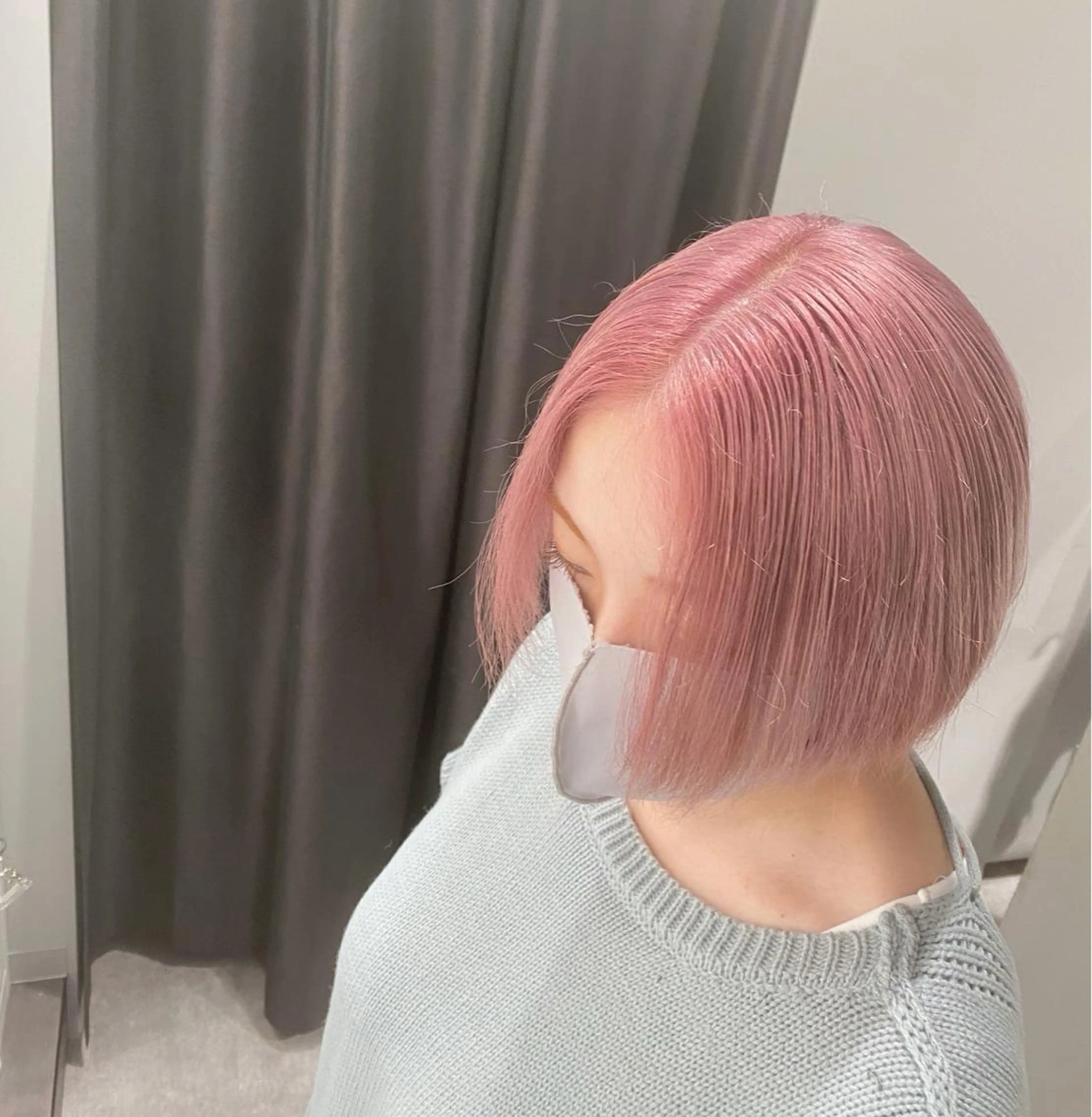 ショート カラー ピンクカラー ホワイトピンク esu 天満のヘアスタイル