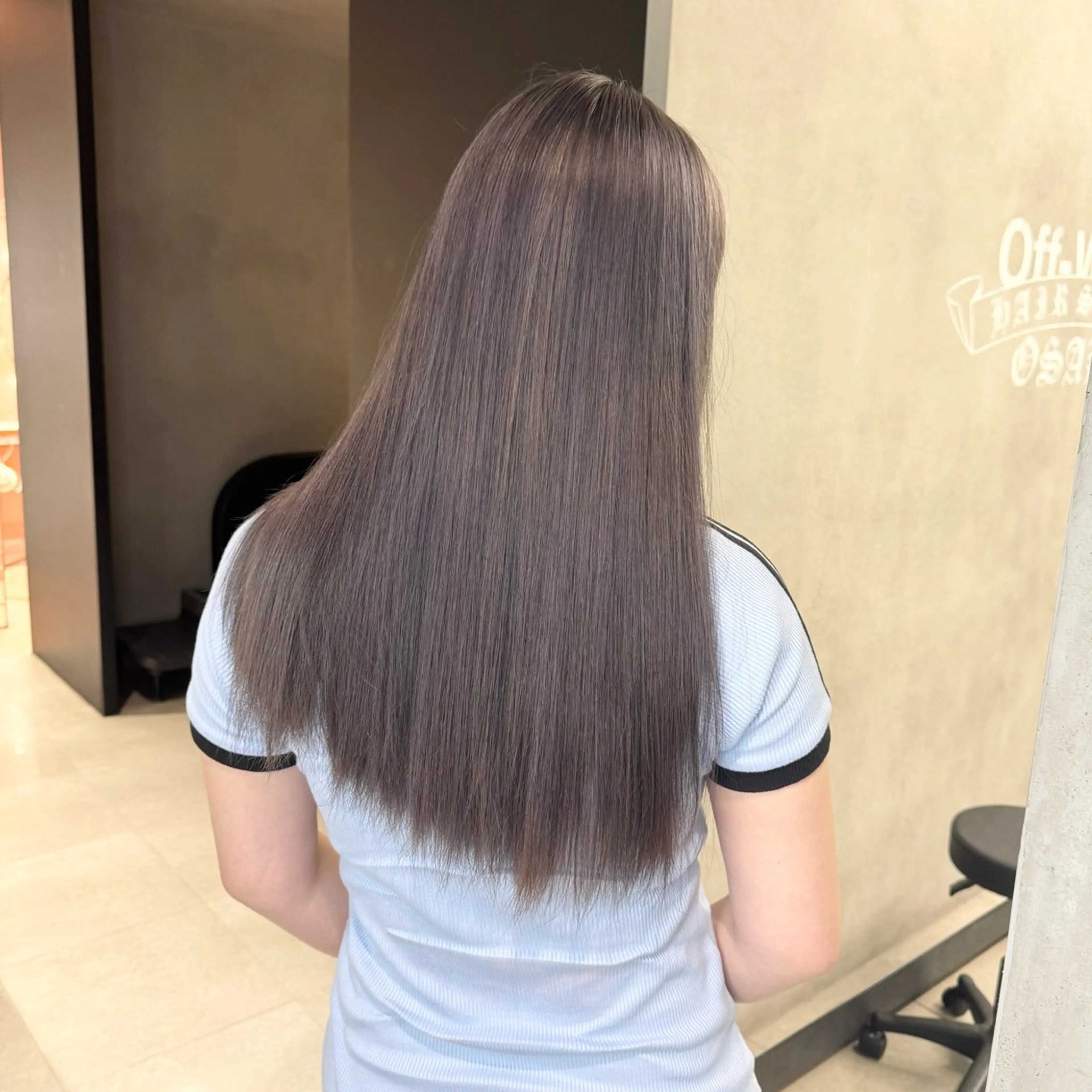 カラー ヘアカラー LENA🎀 ハイトーン/エクステのヘアスタイル