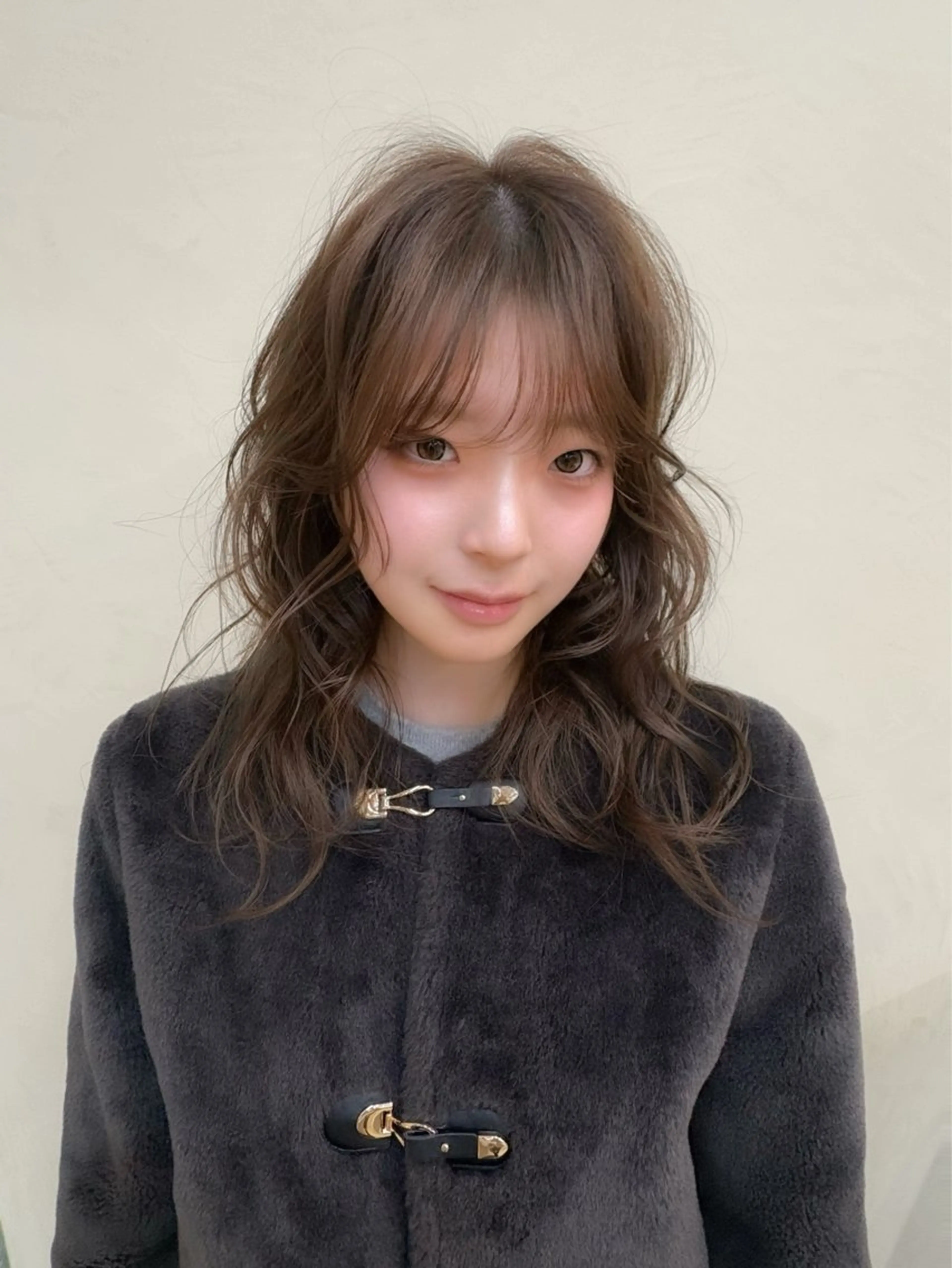 🦙【全体ブリーチ】ケアブリーチ+カラー+トリートメントの写真