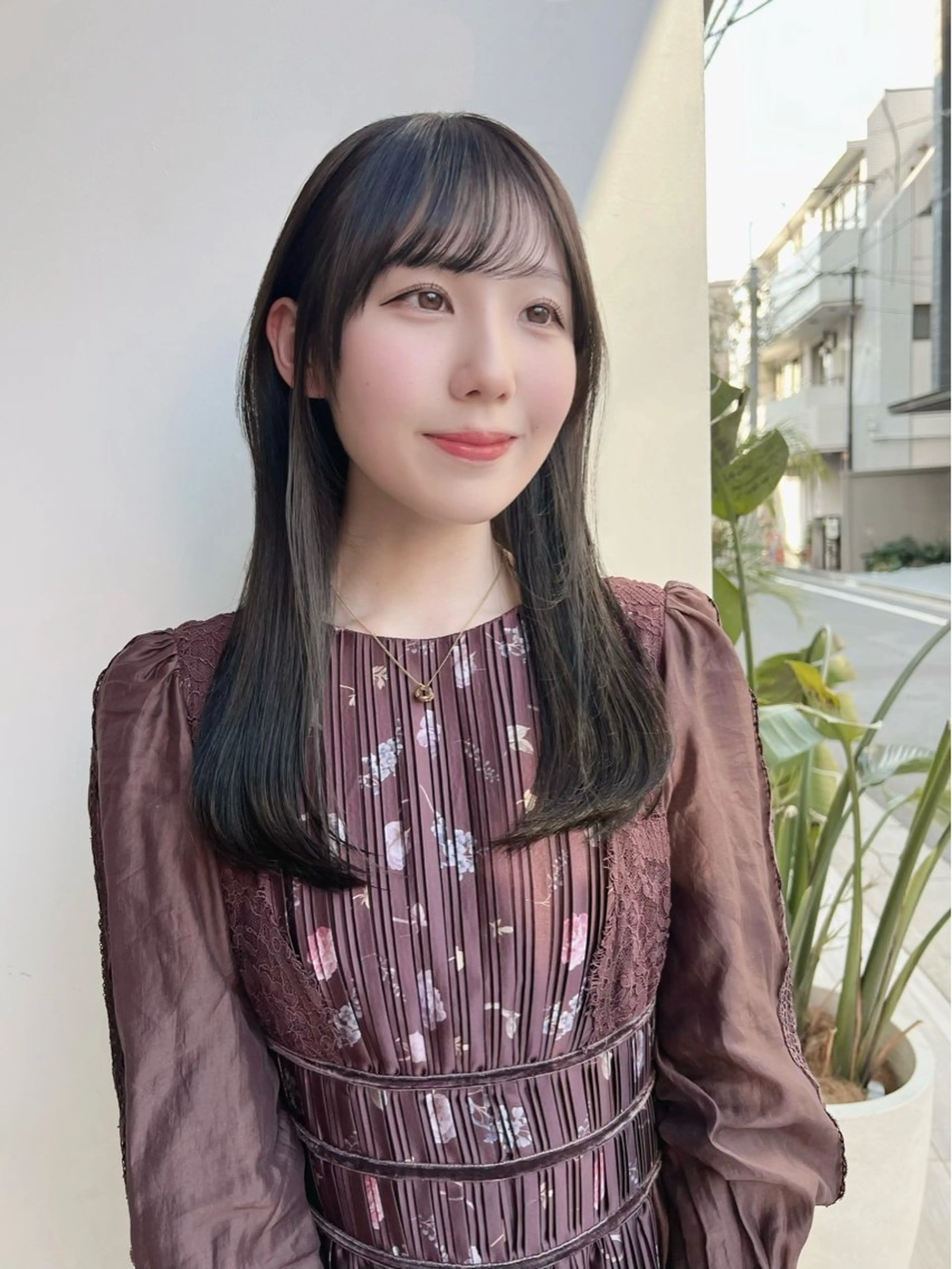 ロング カラー 小顔ショート🌿 Say.石川葵のヘアスタイル