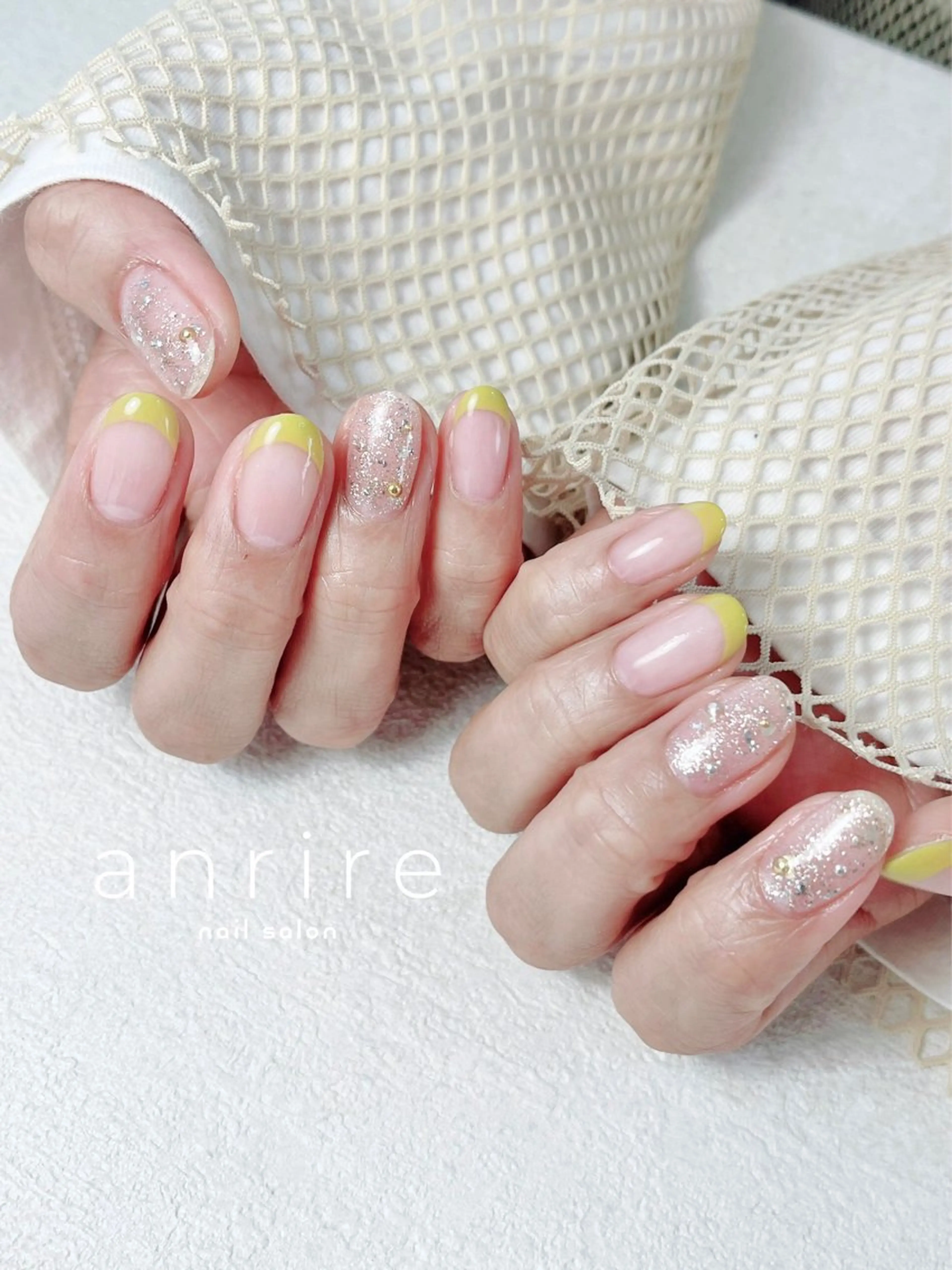 ネイル フレンチネイル ジェルネイル キラキラネイル ラメ(グリッター) パラジェル ハンドネイル nailsalon anrireのネイルデザイン
