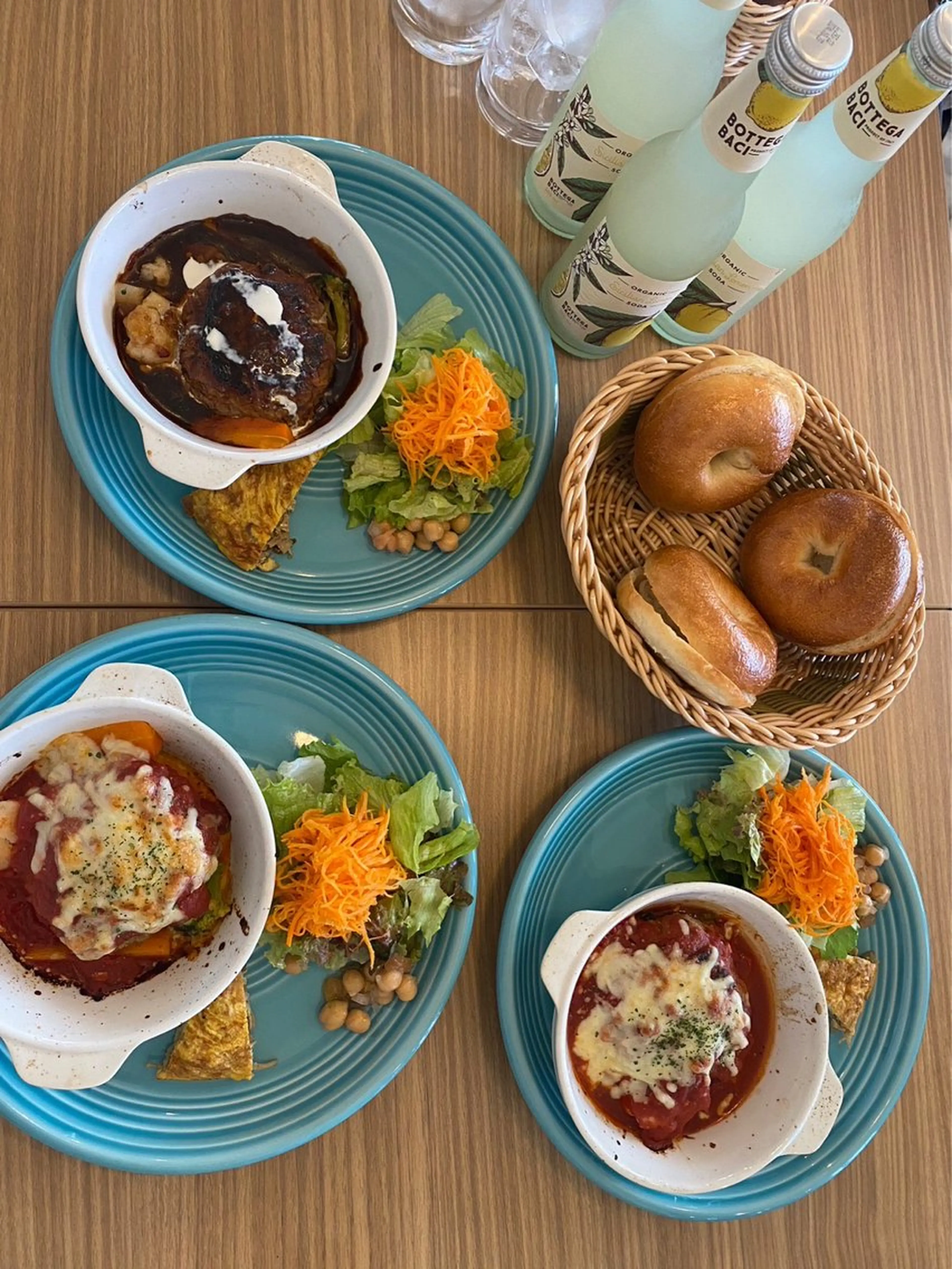 ショート パーマ マツエク・マツパ アイブロウ 小倉 麻由のエステ・リラクイメージ