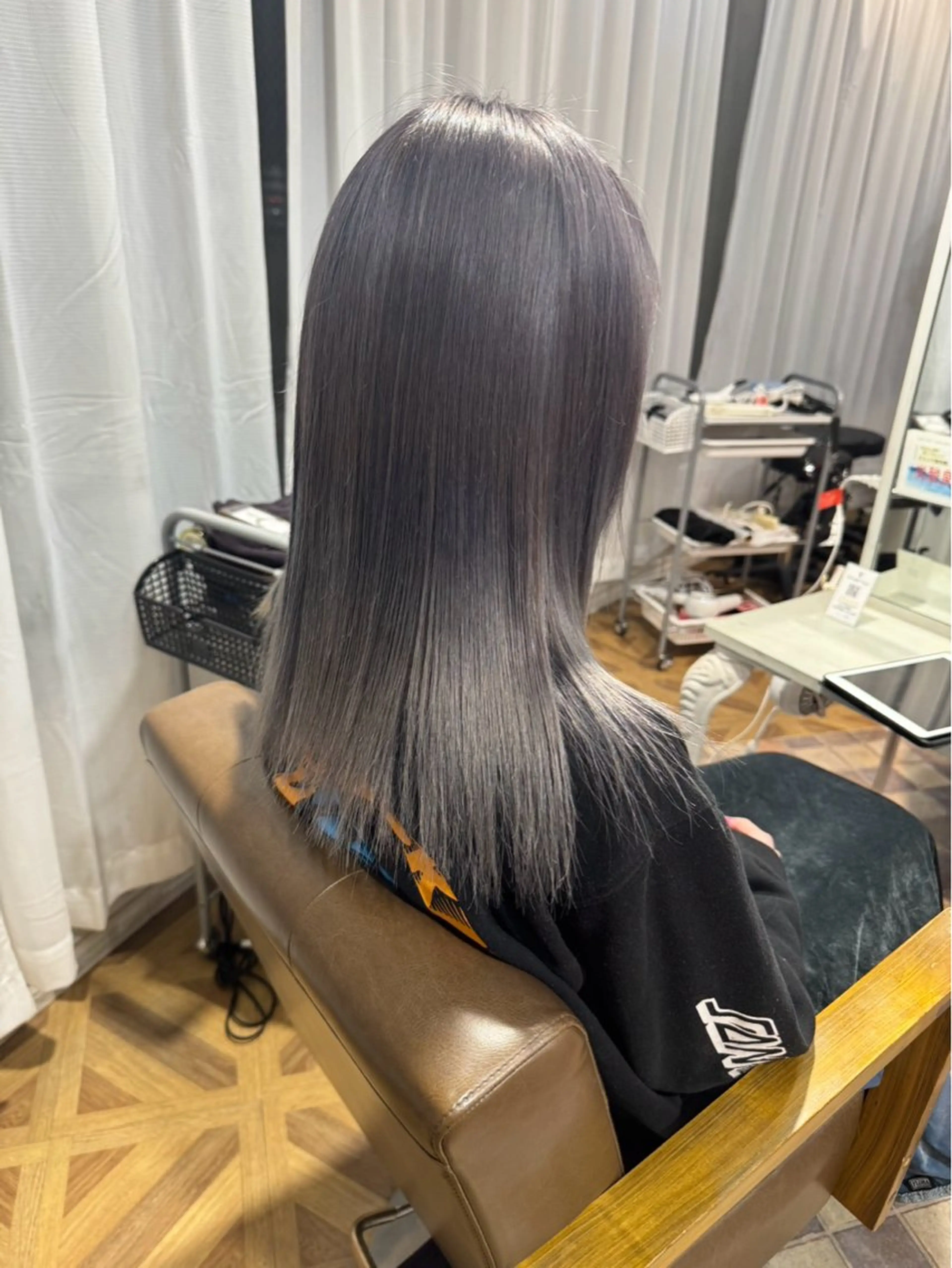 ロング カラー ブリーチ 池田 恭介のヘアスタイル