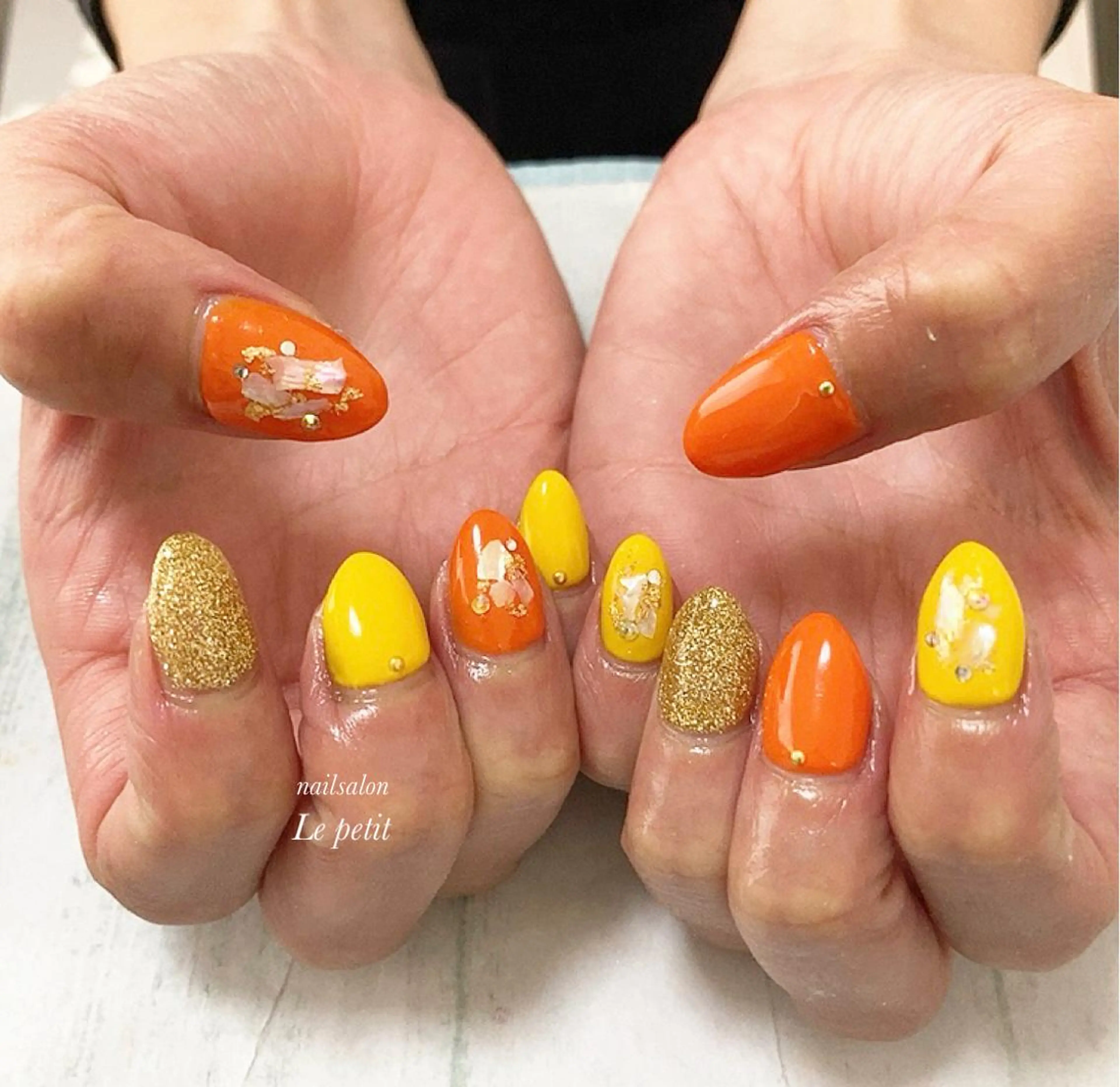 ネイル 石野 広佳のネイルデザイン