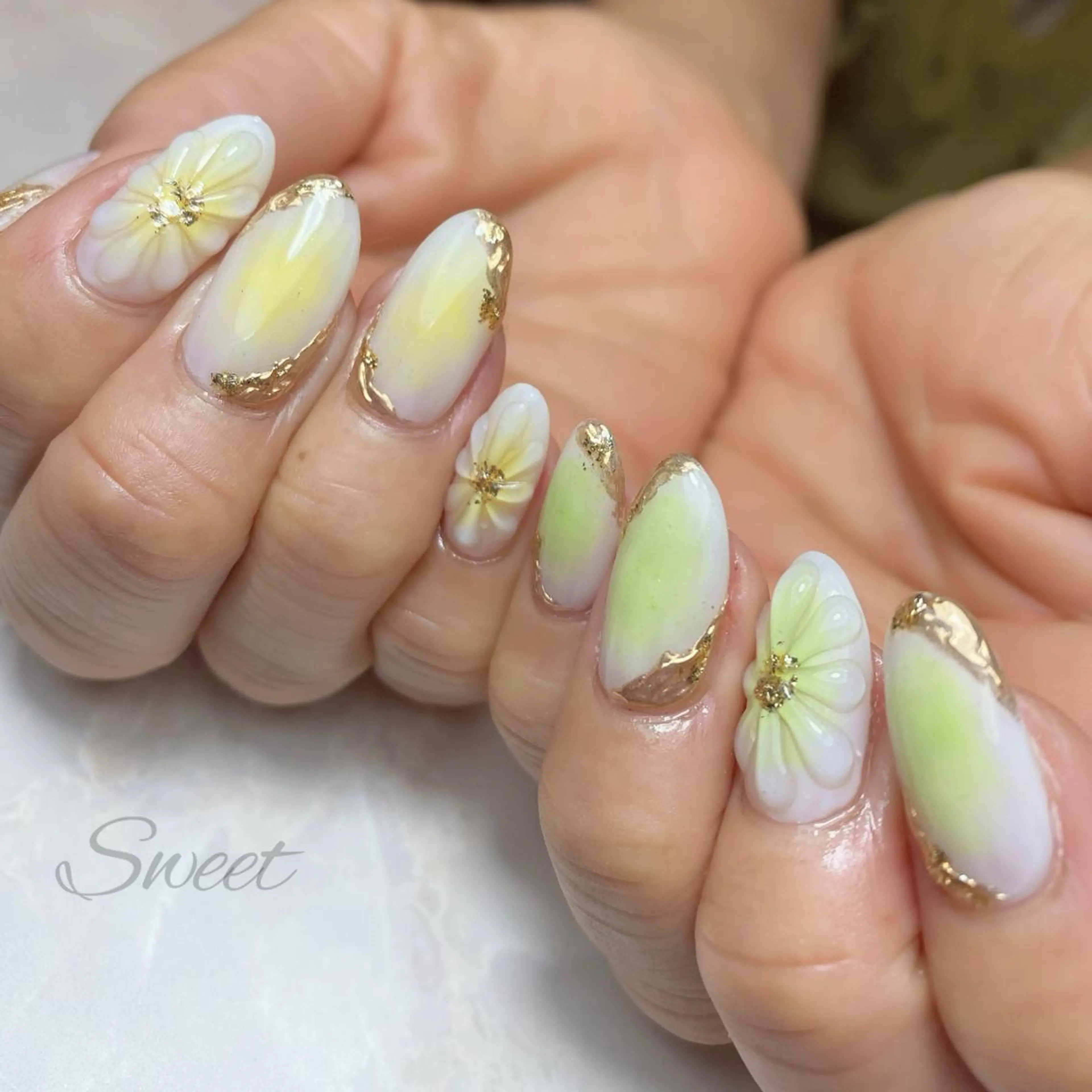 ネイル sweet 仲野陽子のネイルデザイン