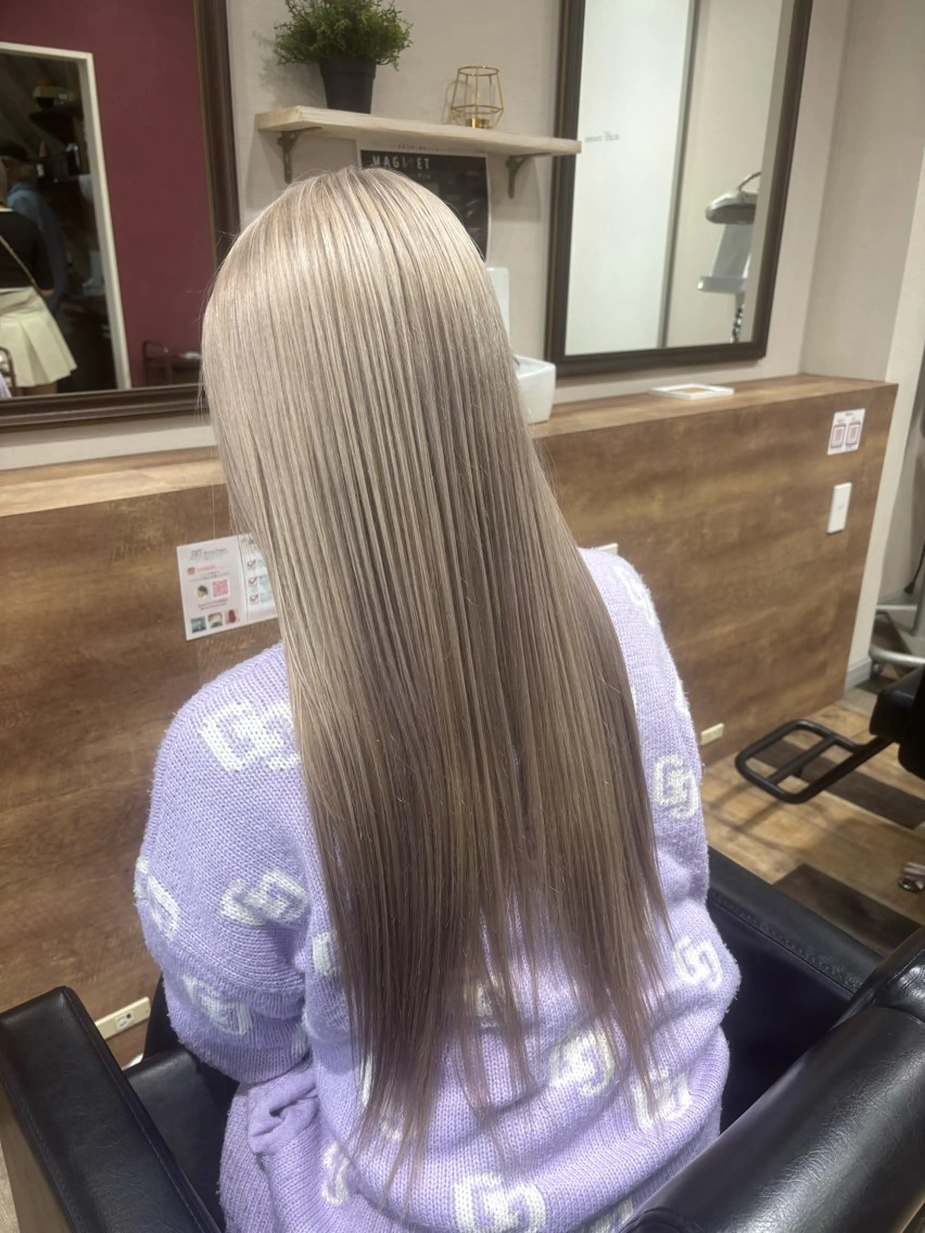 ロング カラー カット ヘアカラー トリートメント 梶田 紅芭のヘアスタイル