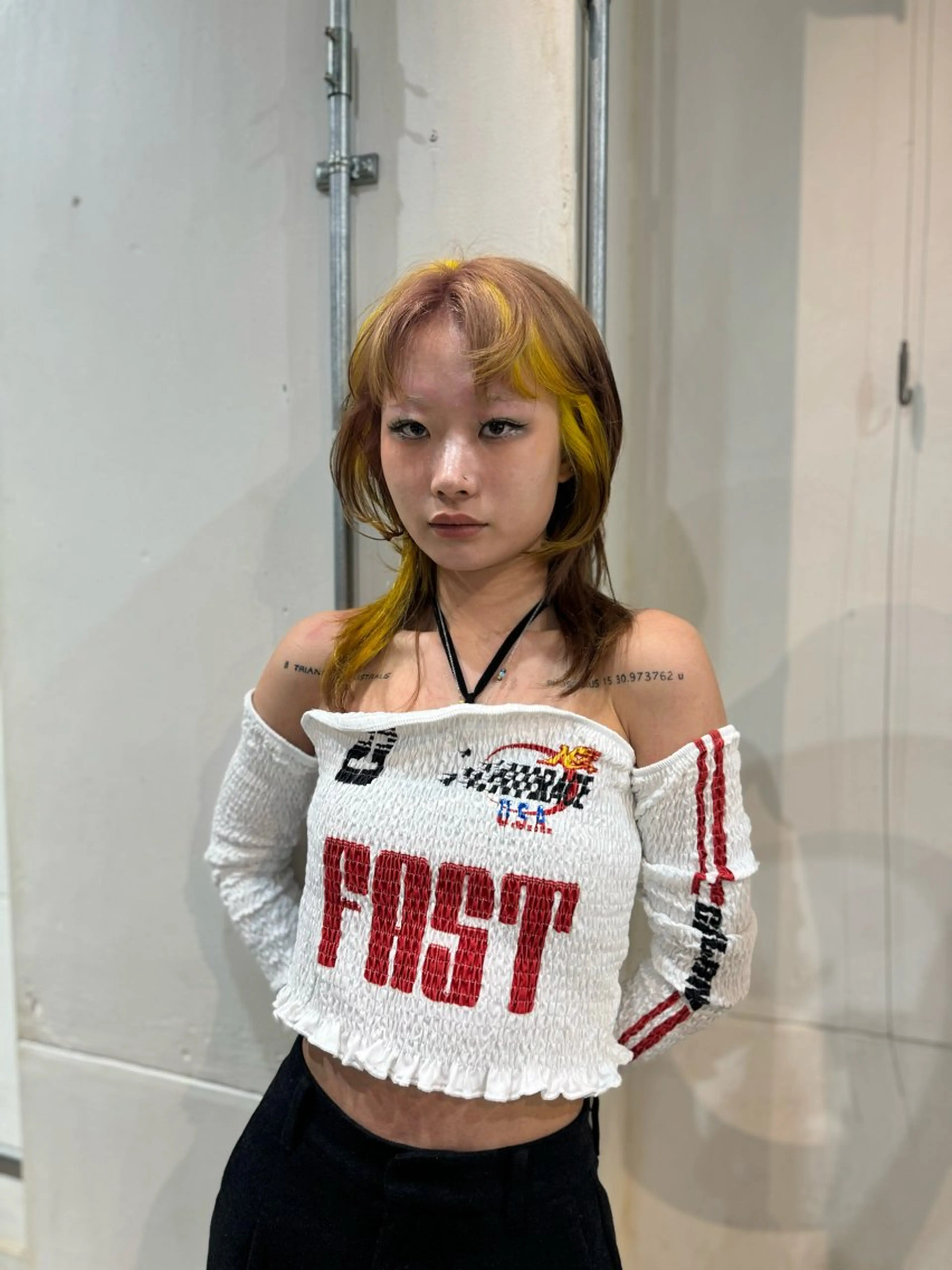 セミロング カット ヘアカラー AYA 【HIKARIS】のヘアスタイル