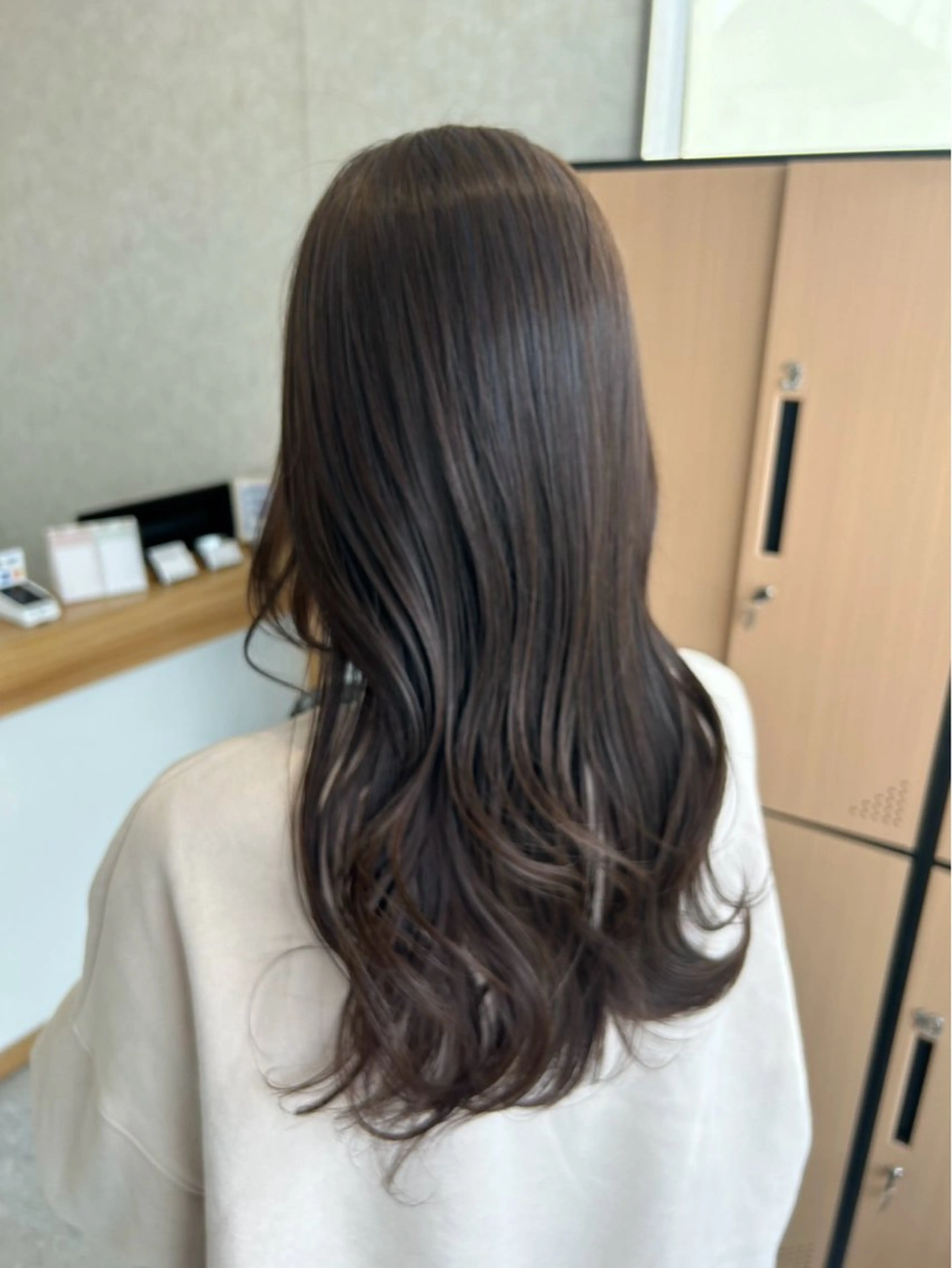 カラー グレージュ ヘアカラー 山碕 遼のヘアスタイル