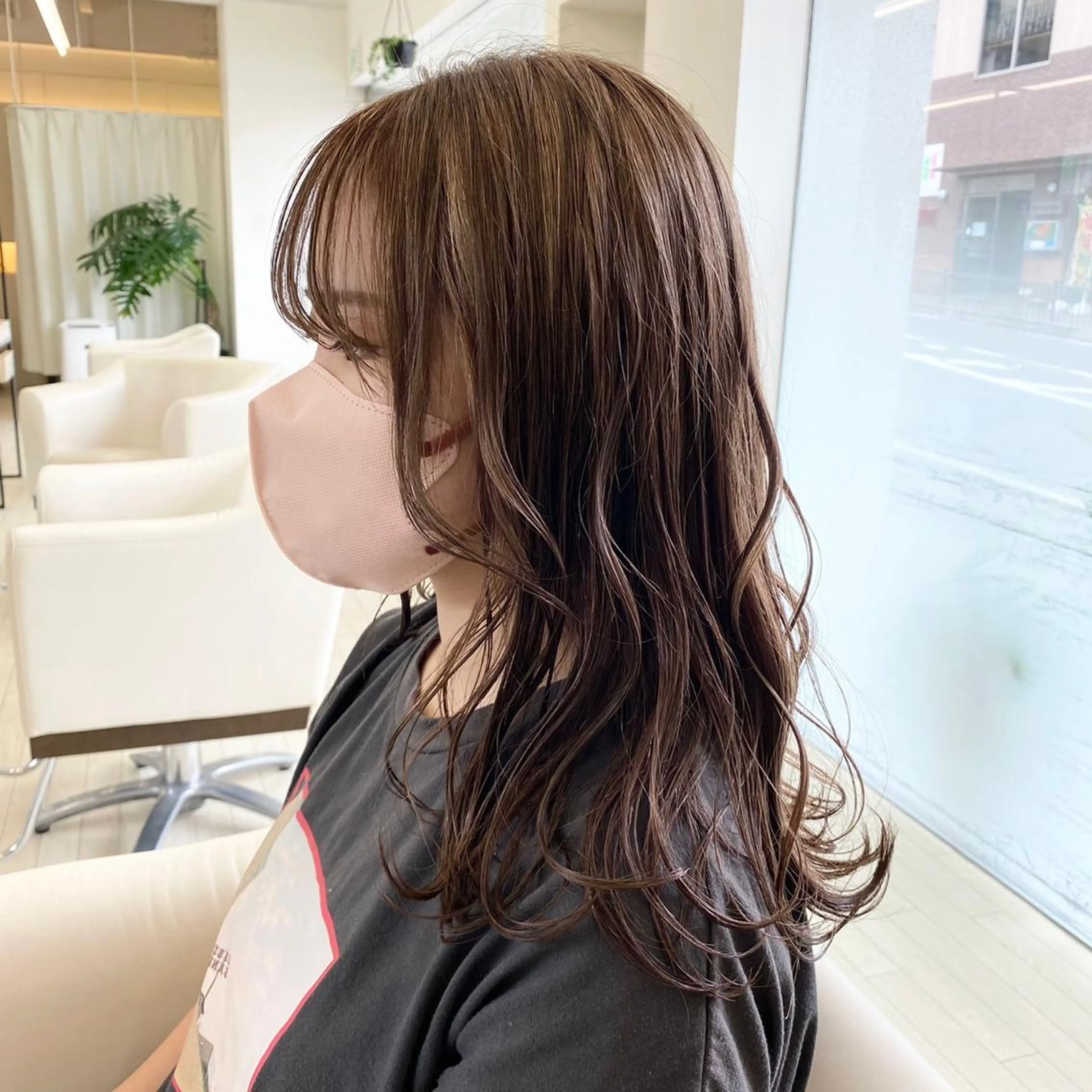 ロング カラー カット ヘアカラー トリートメント 森下 舜介のヘアスタイル