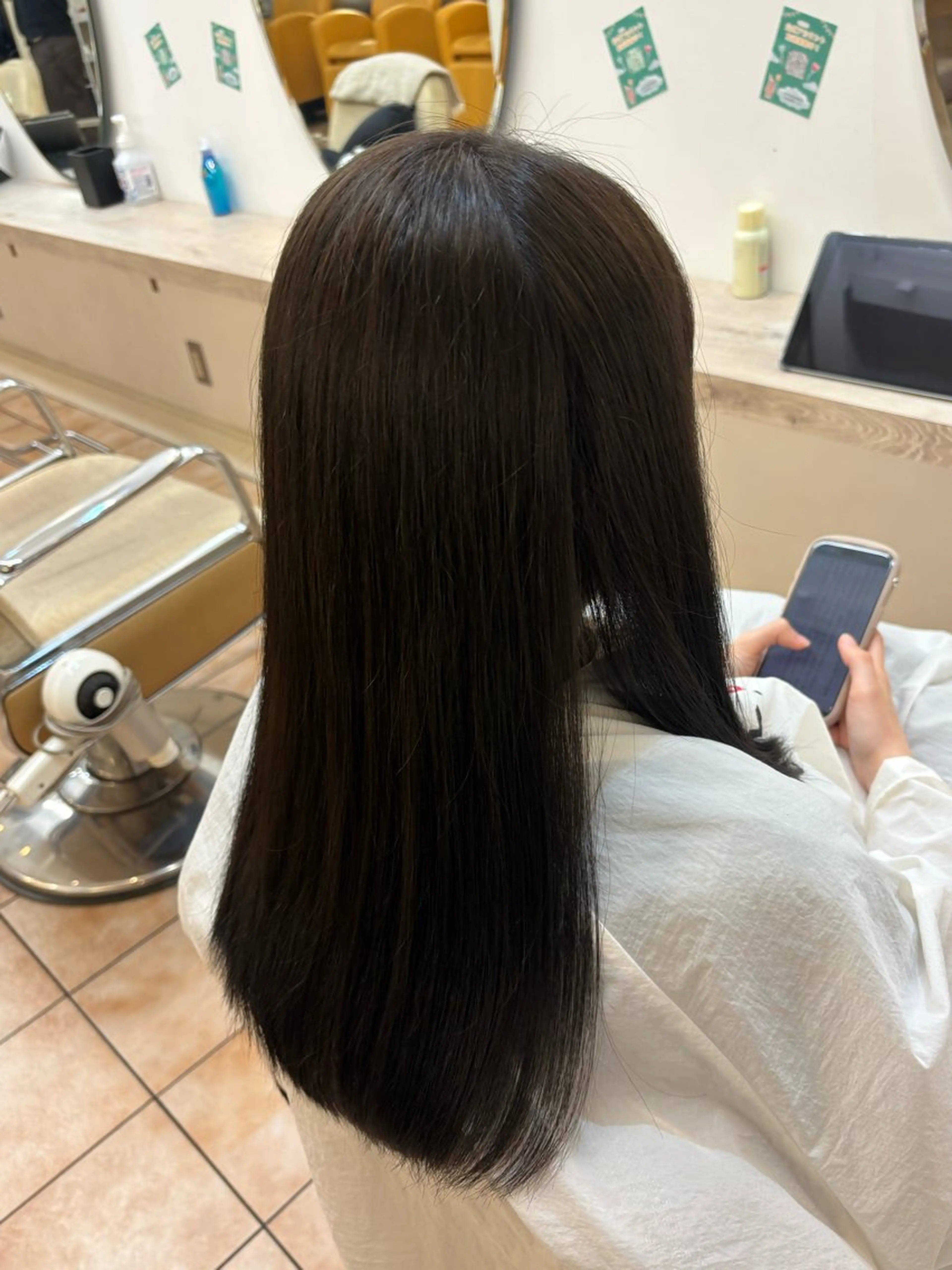 ロング ヘアカラー 山口 晃汰のヘアスタイル