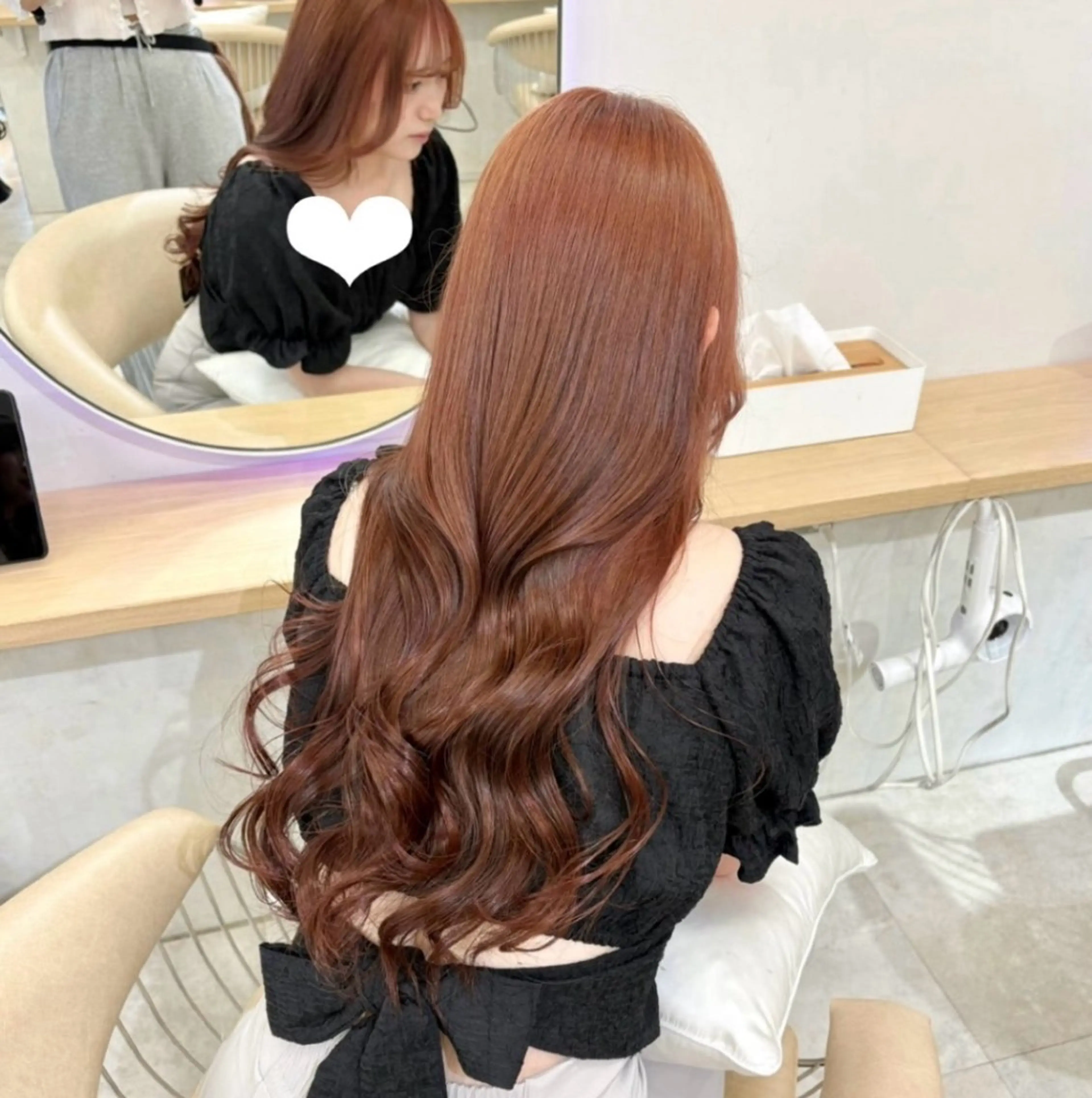 ロング カラー 松岡 莉瑚のヘアスタイル