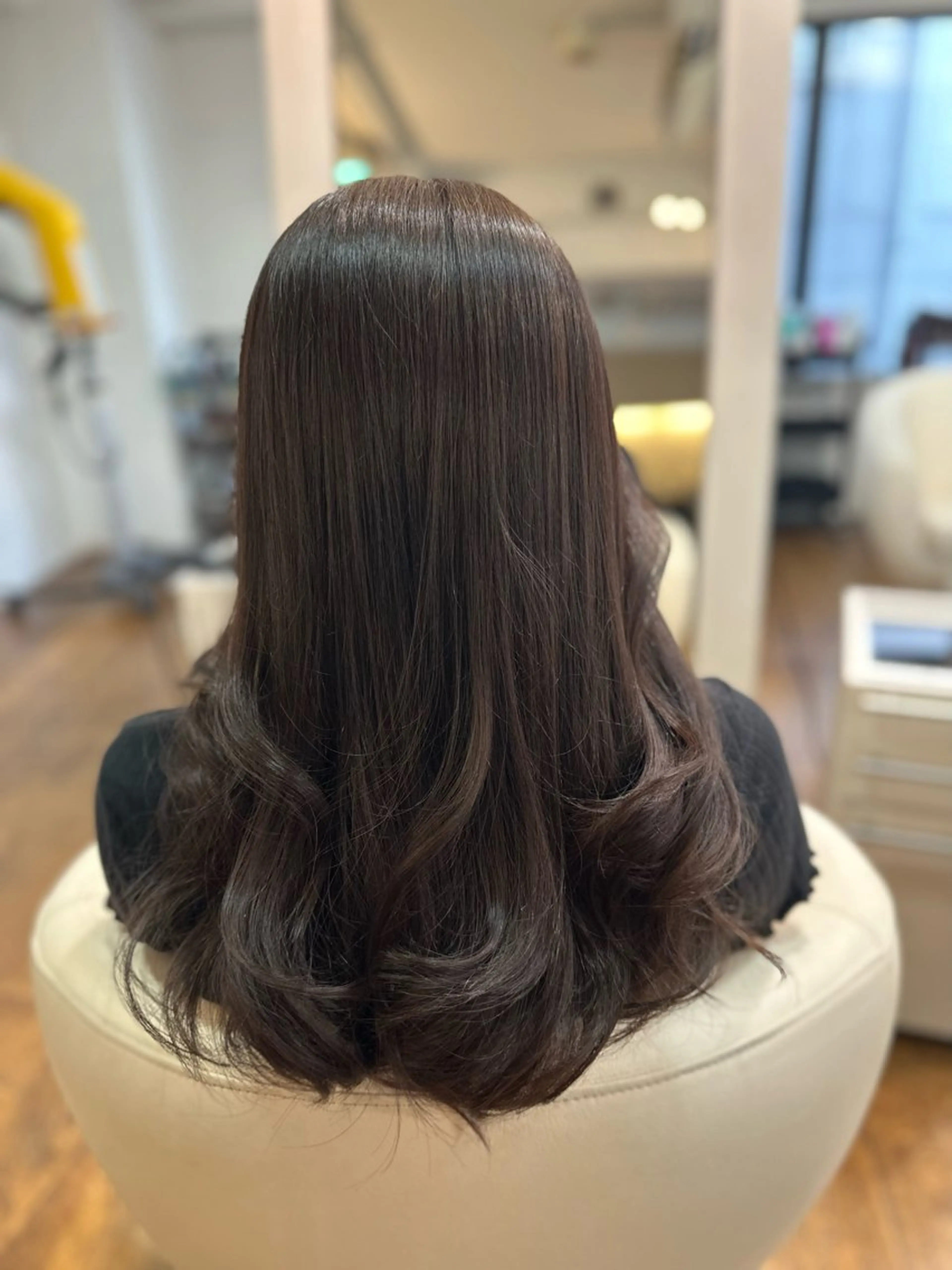 ロング kawakita yoshinoriのヘアスタイル