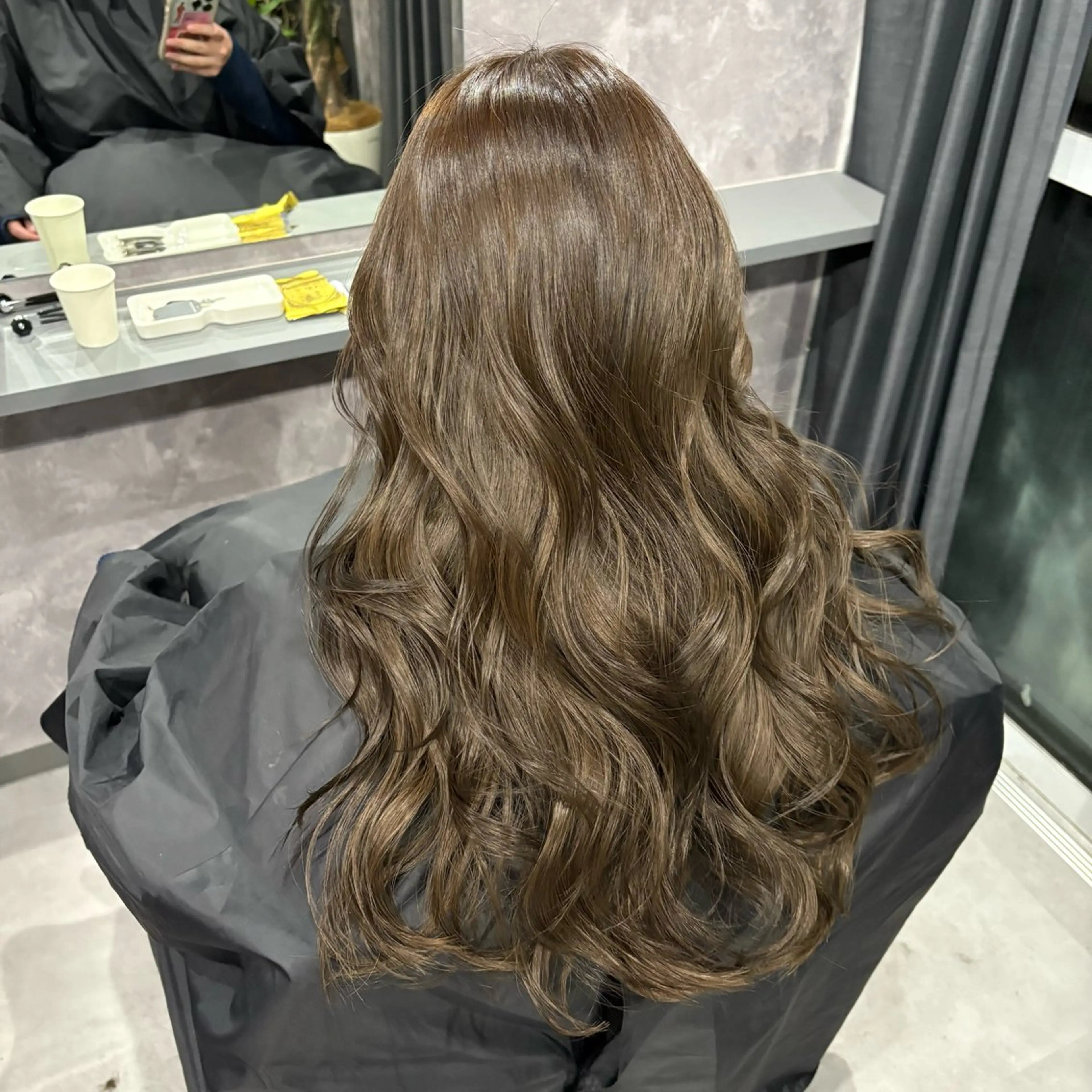 ロング カラー ブリーチ 透明感カラー nameless miichiのヘアスタイル