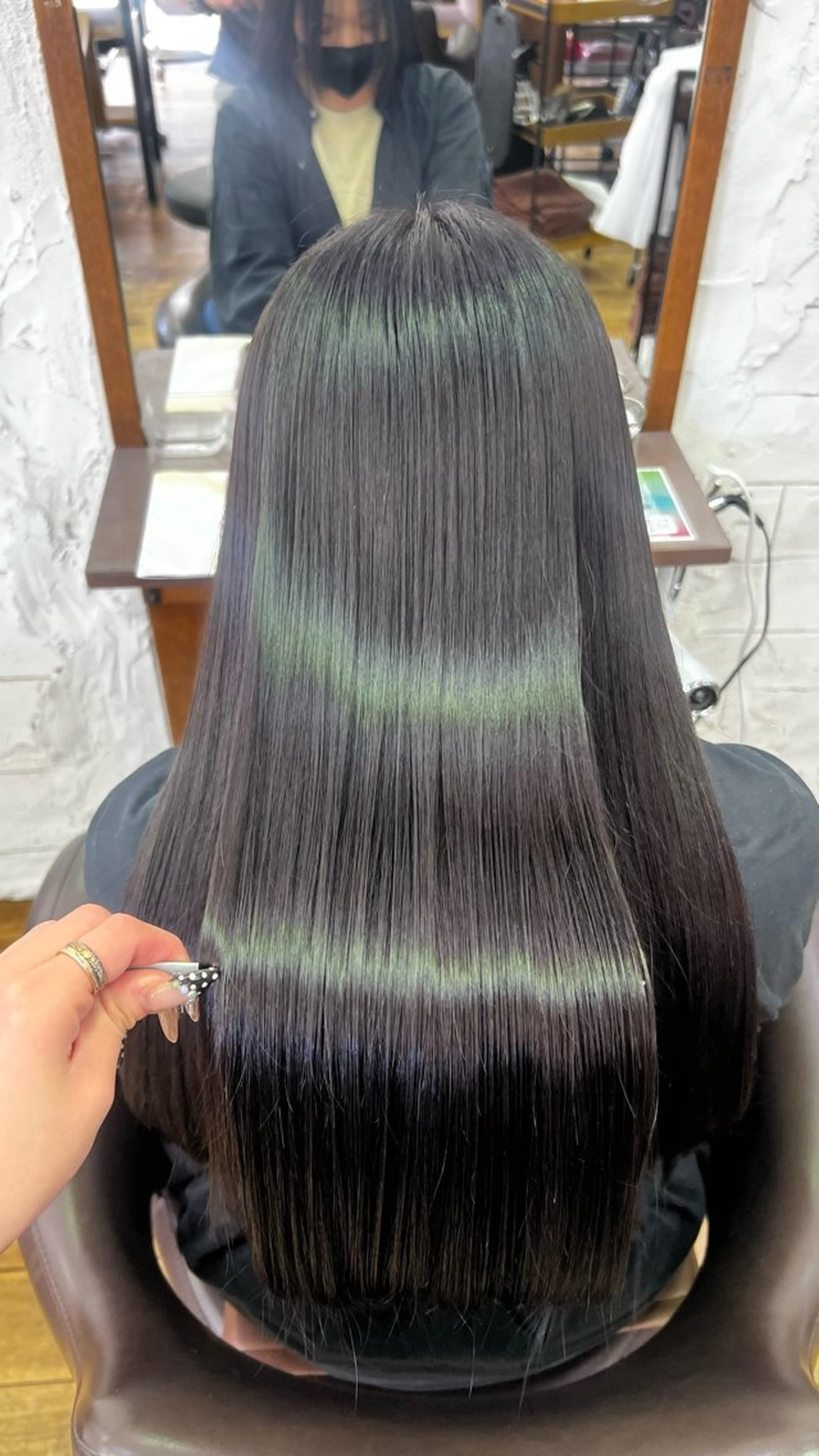ロング カット 縮毛矯正 ❤︎peqss❤︎ Amiのヘアスタイル