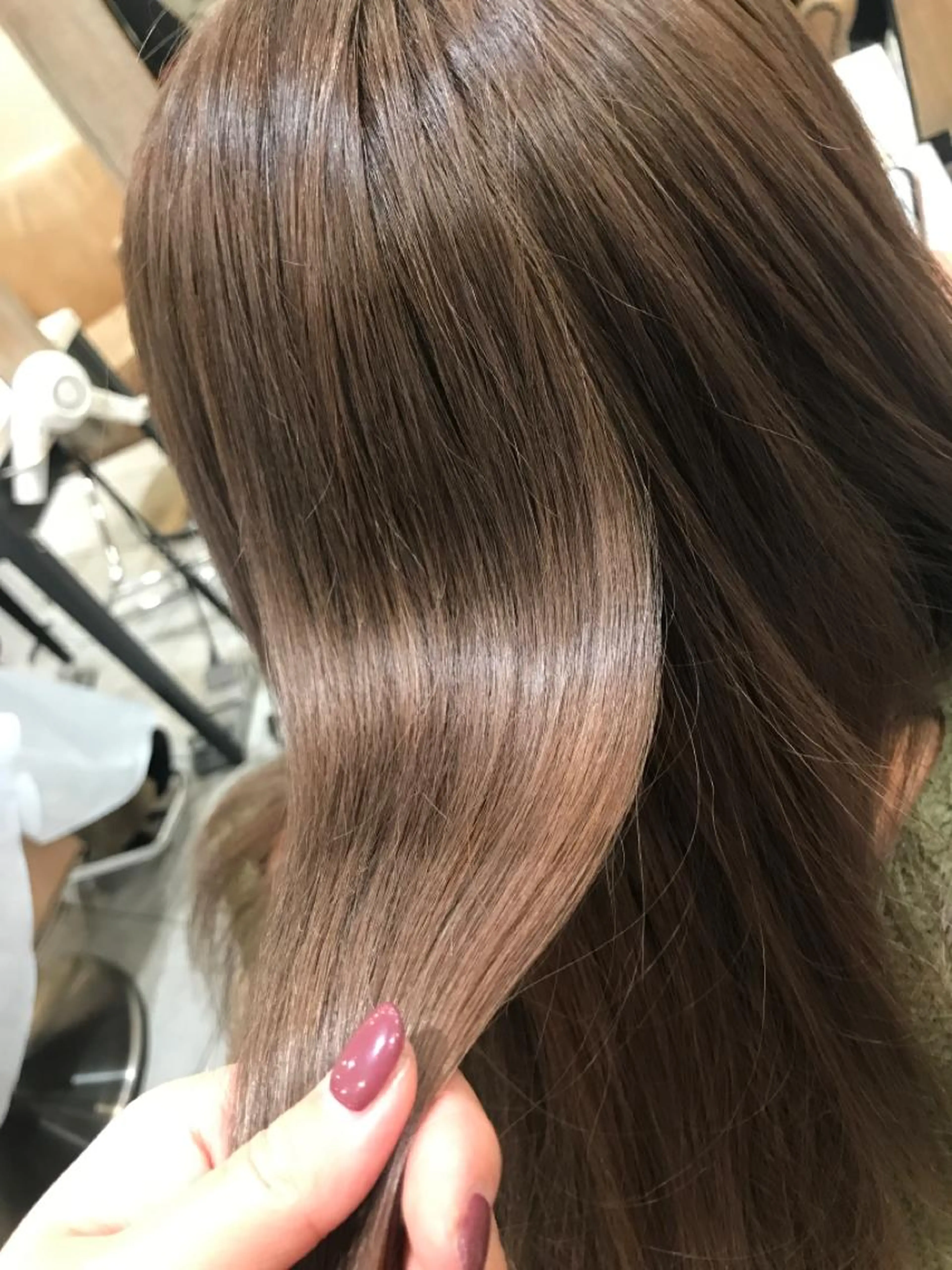 🧚‍♀️【うる艶】【トリートメント付き】ストレートパーマ×カット🍓の写真