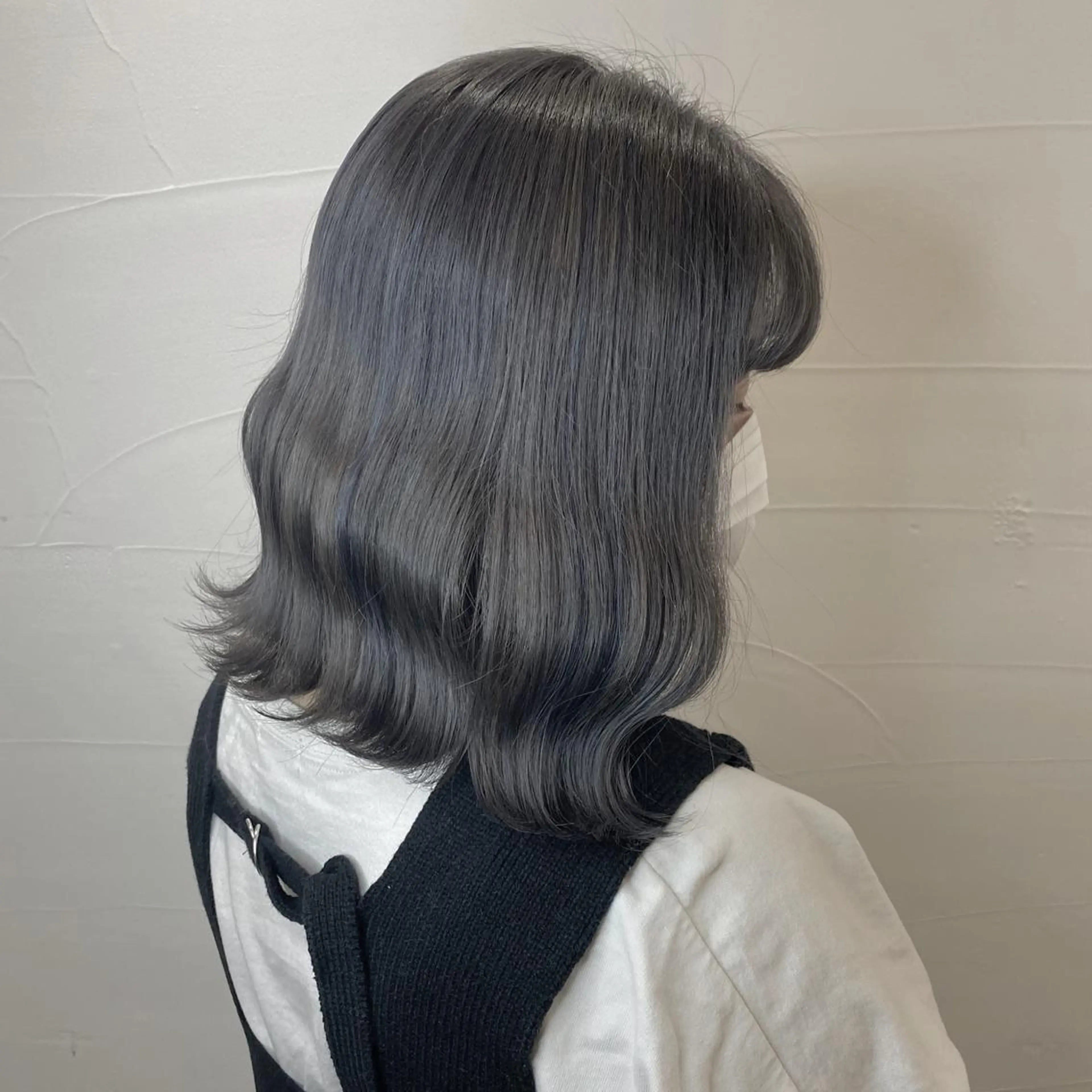 ミディアム カラー アディクシーカラー バレイヤージュ ミストバング ブリーチ ケアブリーチ ヘアカラー 韓国ヘア特化 💟 ララア 💟のヘアスタイル