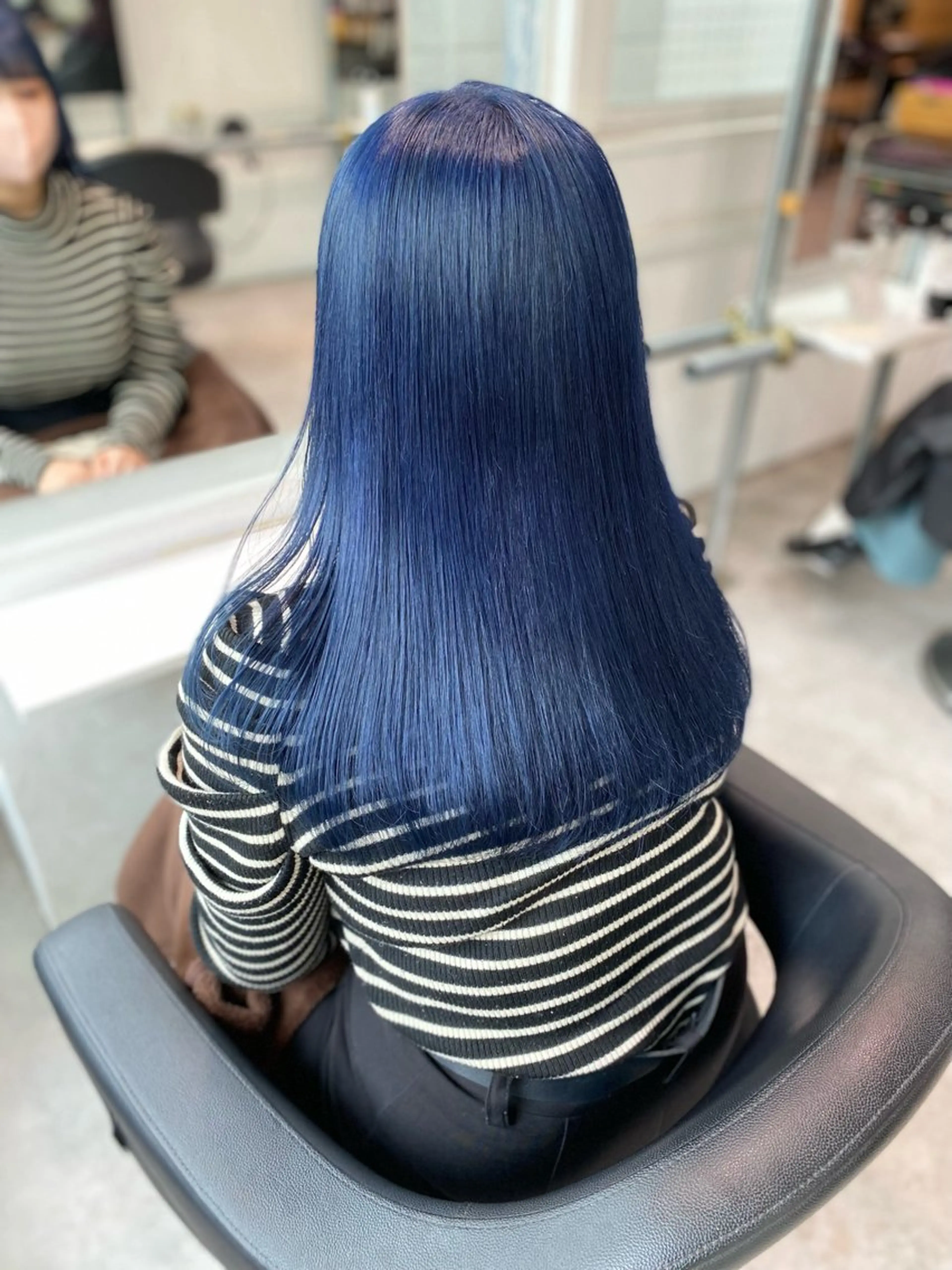 ロング カラー ブルーカラー 暗髪🩶ラベンダー/ ブルー/ユウナ🤍のヘアスタイル