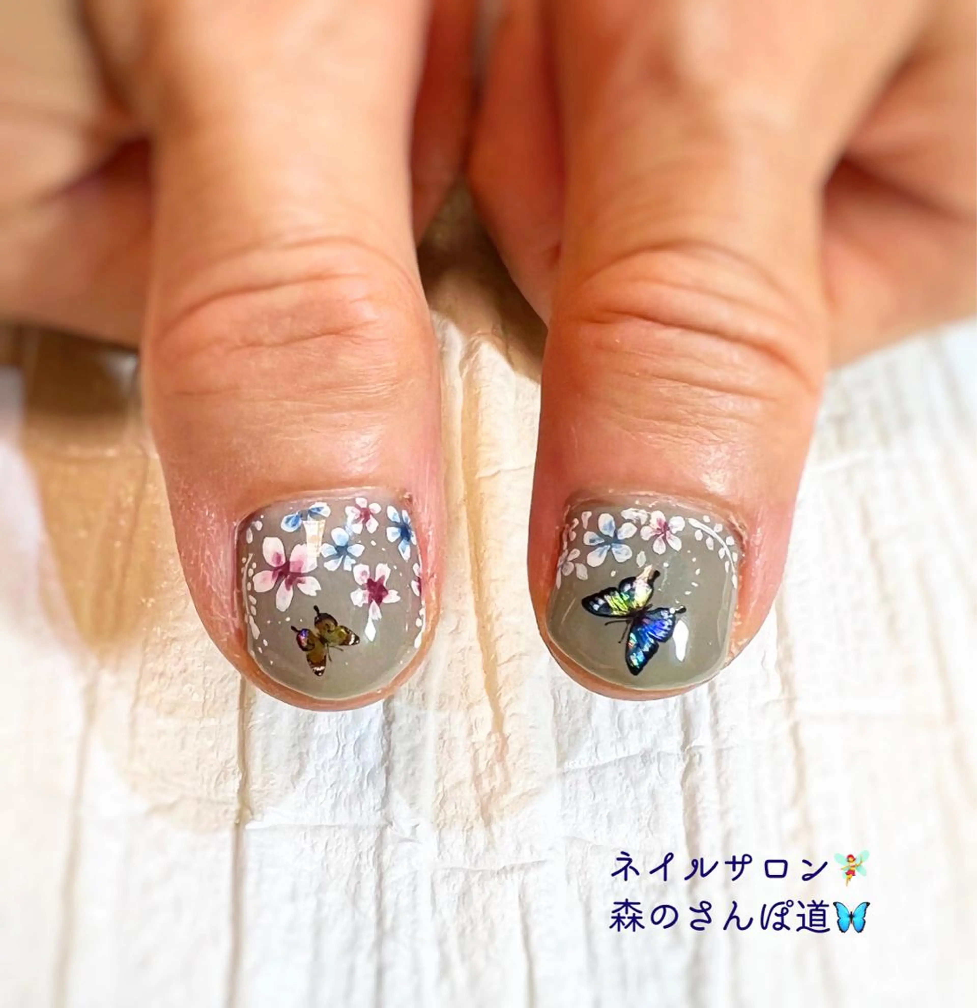 ネイル ハンドネイル ショートネイル 森のさんぽ道のネイルデザイン