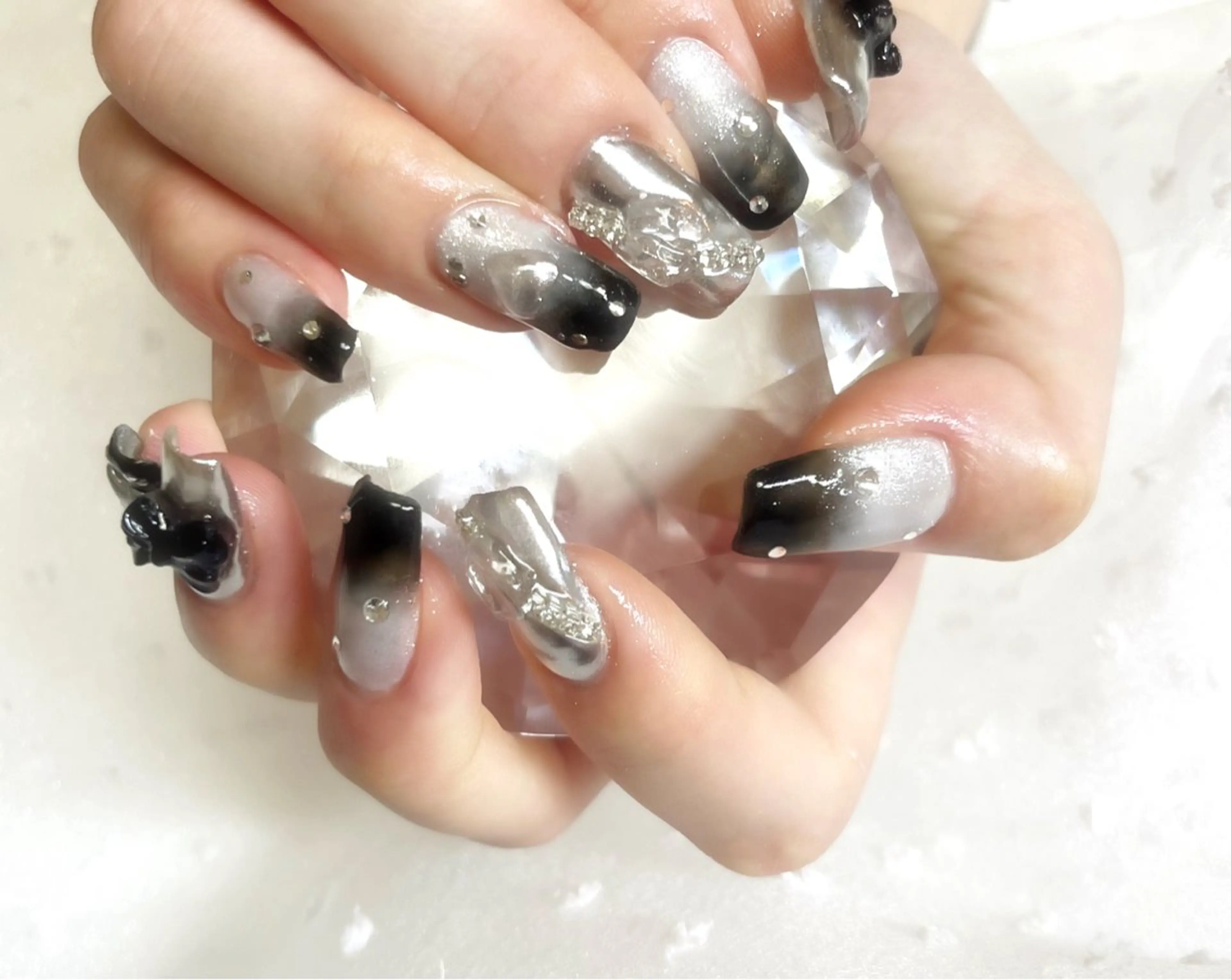 ネイル ジェルネイル plaisir プレジールネイルのネイルデザイン